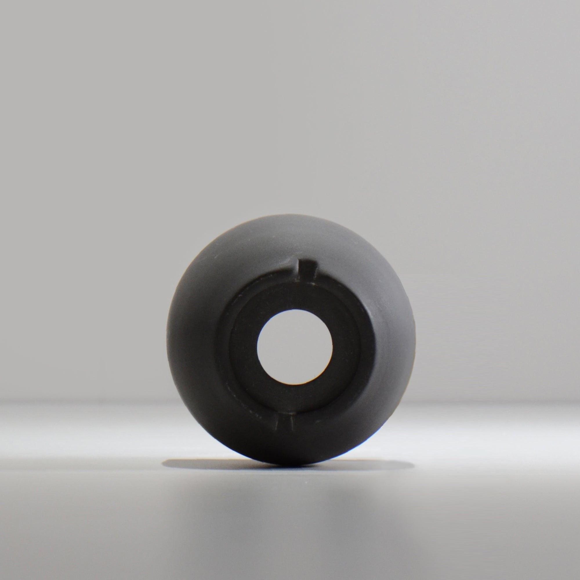 山本真郎 / 黒仙-kokusen014 / S / 約φ8cm / 植木鉢