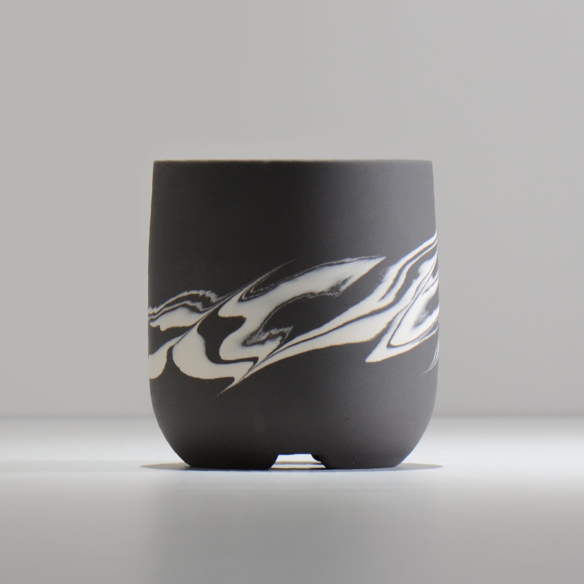 山本真郎 / 黒仙-kokusen019 / M / 約φ10.2cm / 植木鉢