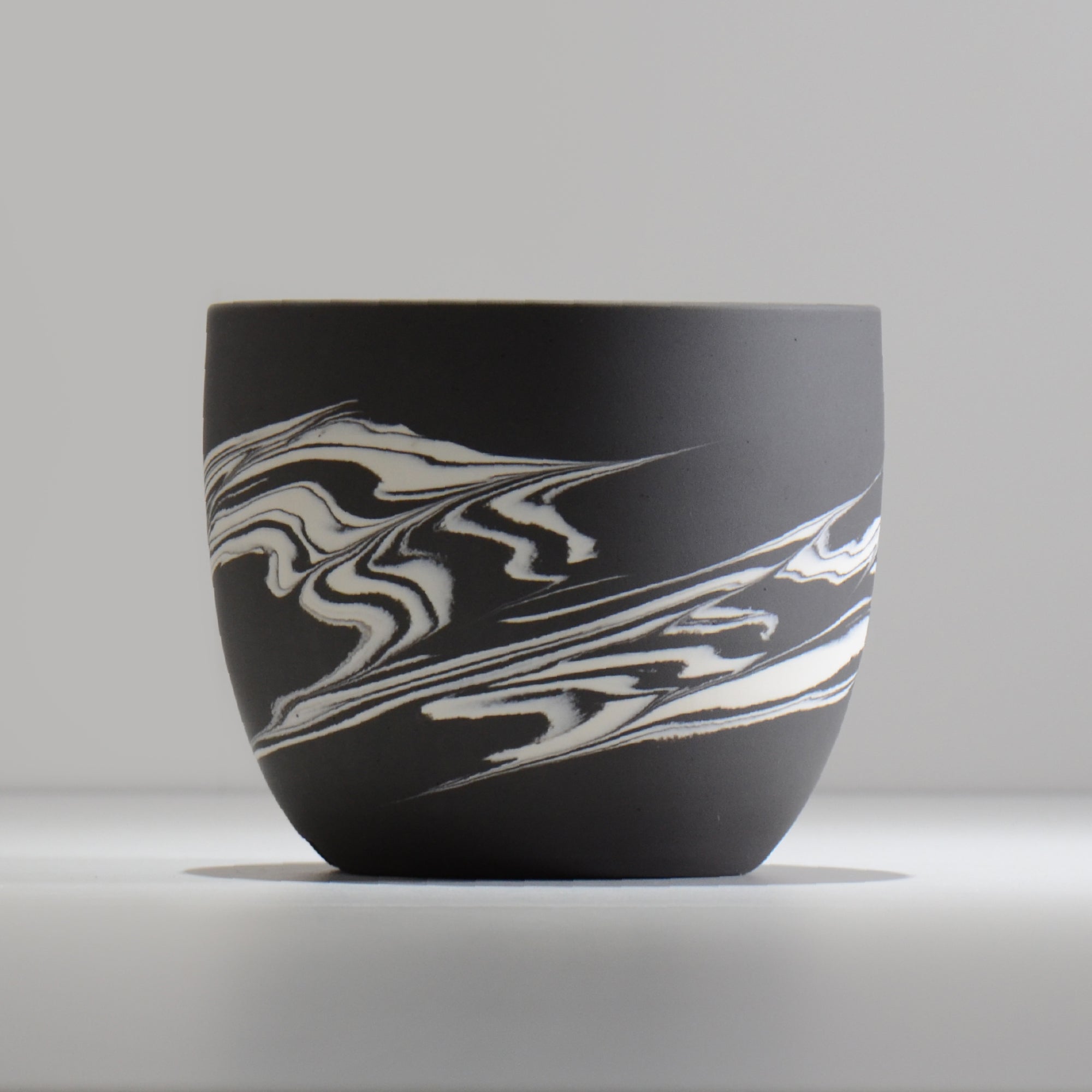 山本真郎 / 黒仙-kokusen024 / L / 約φ15.3cm / 植木鉢