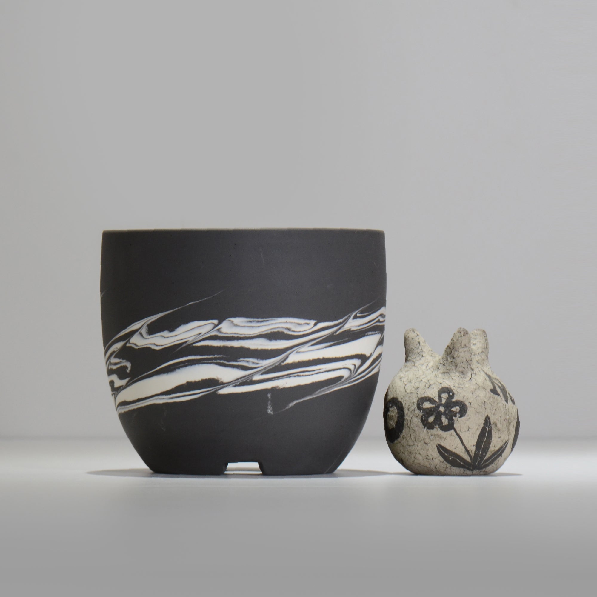 山本真郎 / 黒仙-kokusen024 / L / 約φ15.3cm / 植木鉢