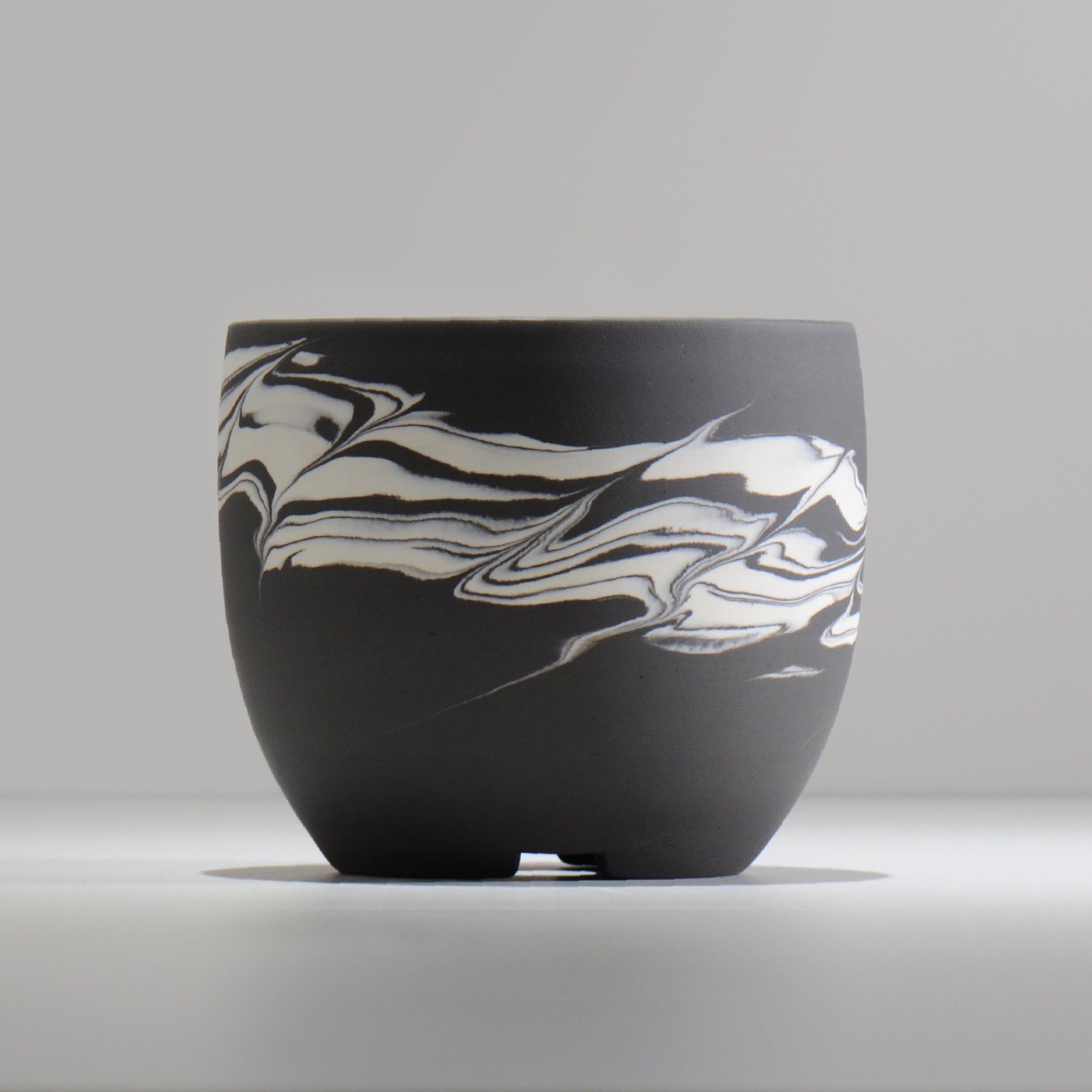 山本真郎 / 黒仙-kokusen025 / L / 約φ14.7cm / 植木鉢