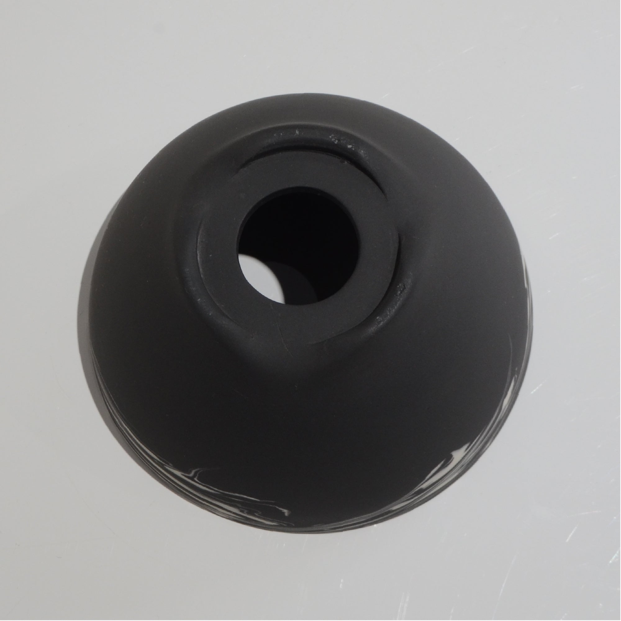 山本真郎 / 黒仙-kokusen006 / 約φ13.7cm / 植木鉢