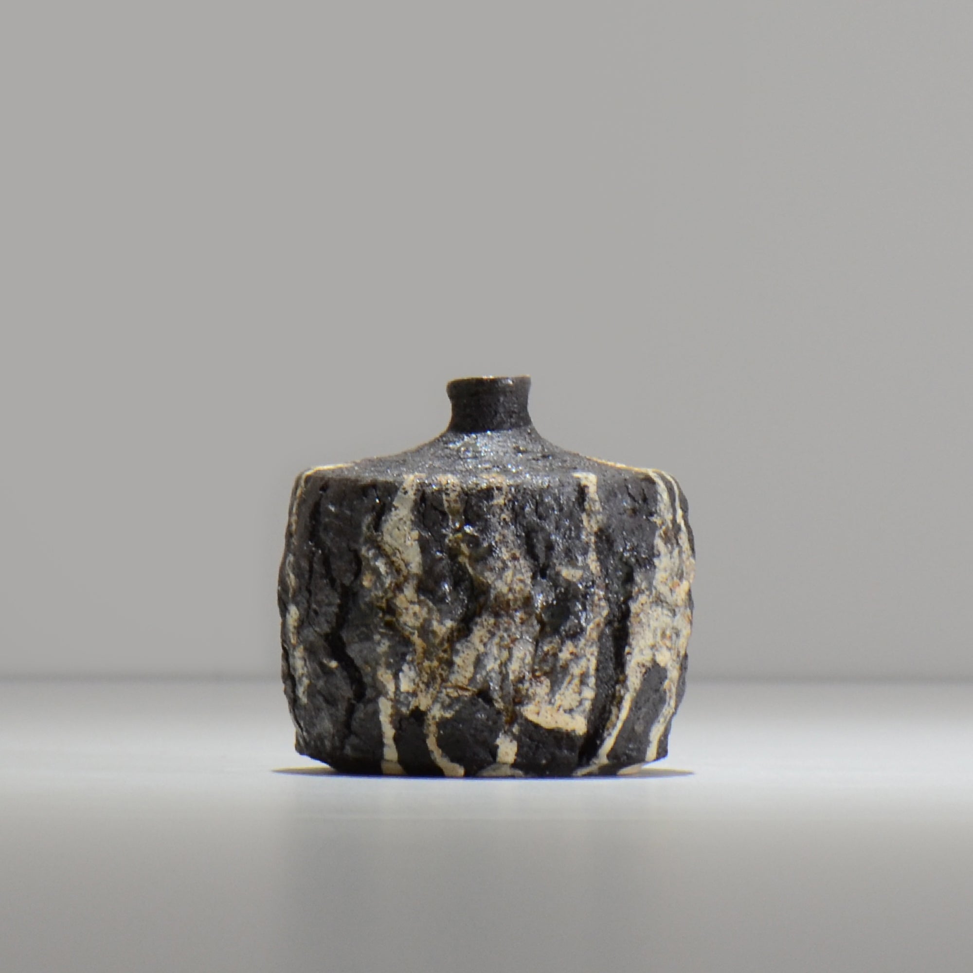 松井邦明 / 一輪挿し / matsu_ichi01 / 約 8.4cm / 花瓶