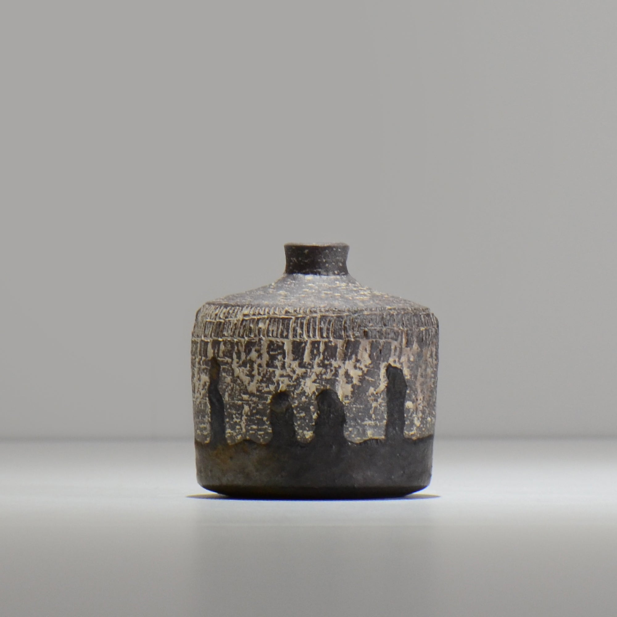 松井邦明 / 一輪挿し / matsu_ichi02 / 約 8cm / 花瓶