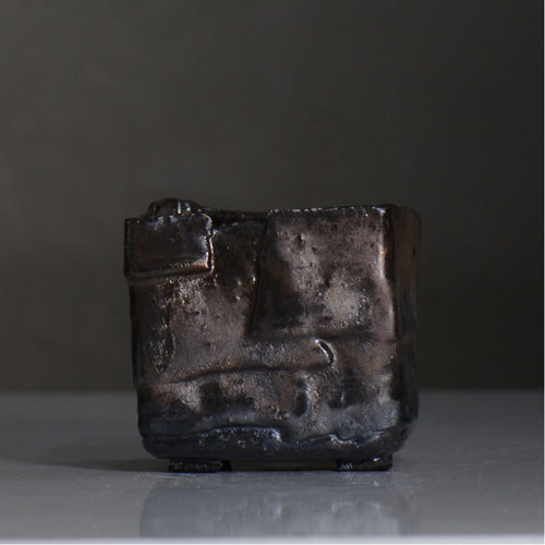 川合 牧人 / cubeブロンズ / mk2_cb09_s / 約φ9.5cm / 植木鉢