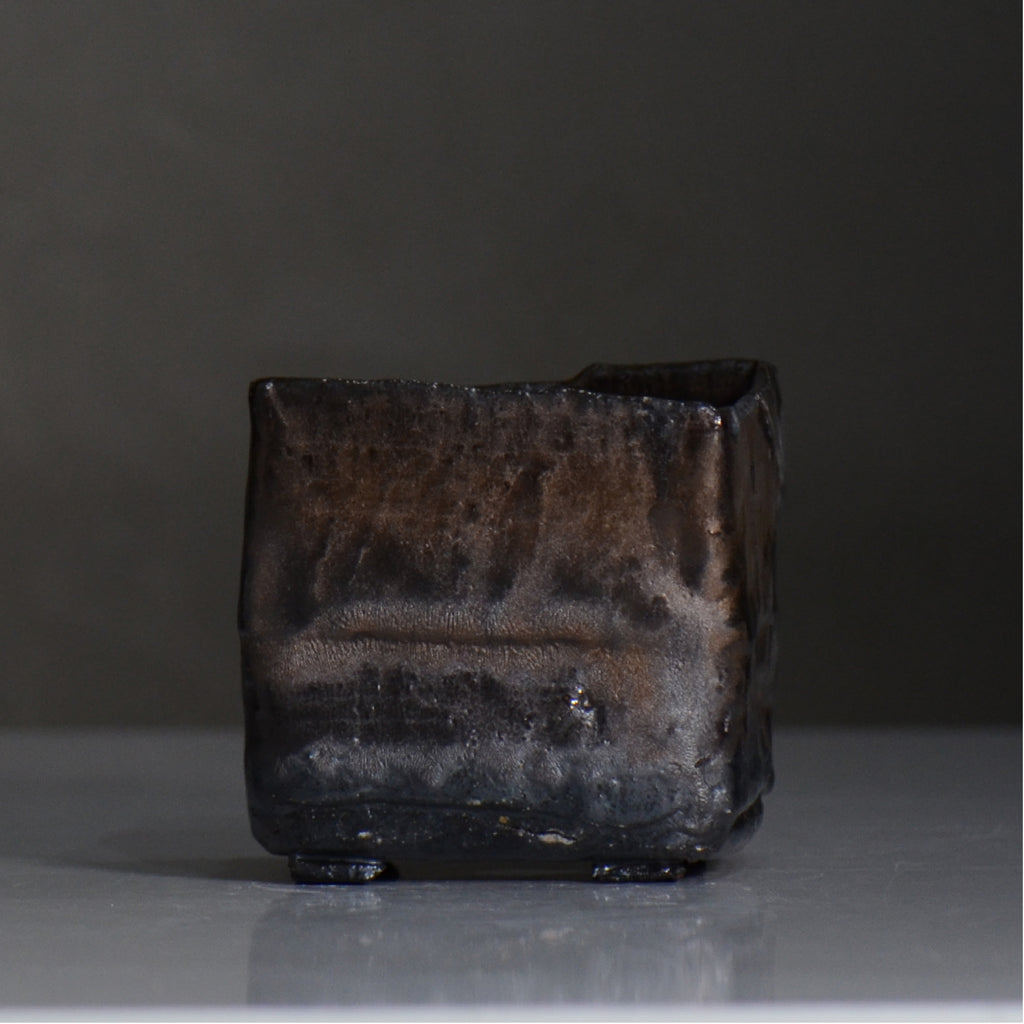 川合 牧人 / cubeブロンズ / mk2_cb09_s / 約φ9.5cm / 植木鉢