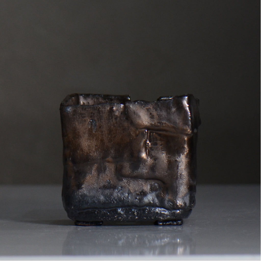 川合 牧人 / cubeブロンズ / mk2_cb09_s / 約φ9.5cm / 植木鉢