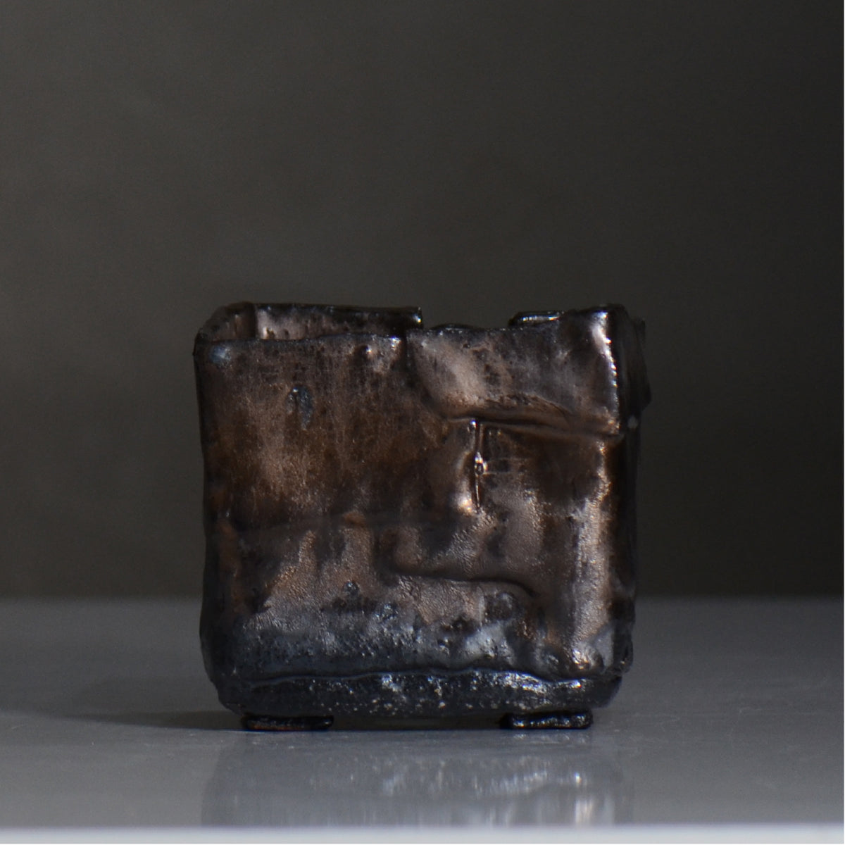 川合 牧人 / cubeブロンズ / mk2_cb09_s / 約φ9.5cm / 植木鉢