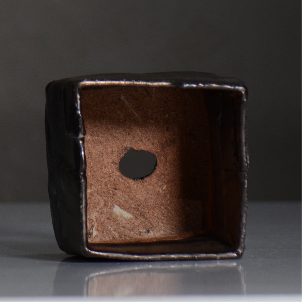 川合 牧人 / cubeブロンズ / mk2_cb09_s / 約φ9.5cm / 植木鉢