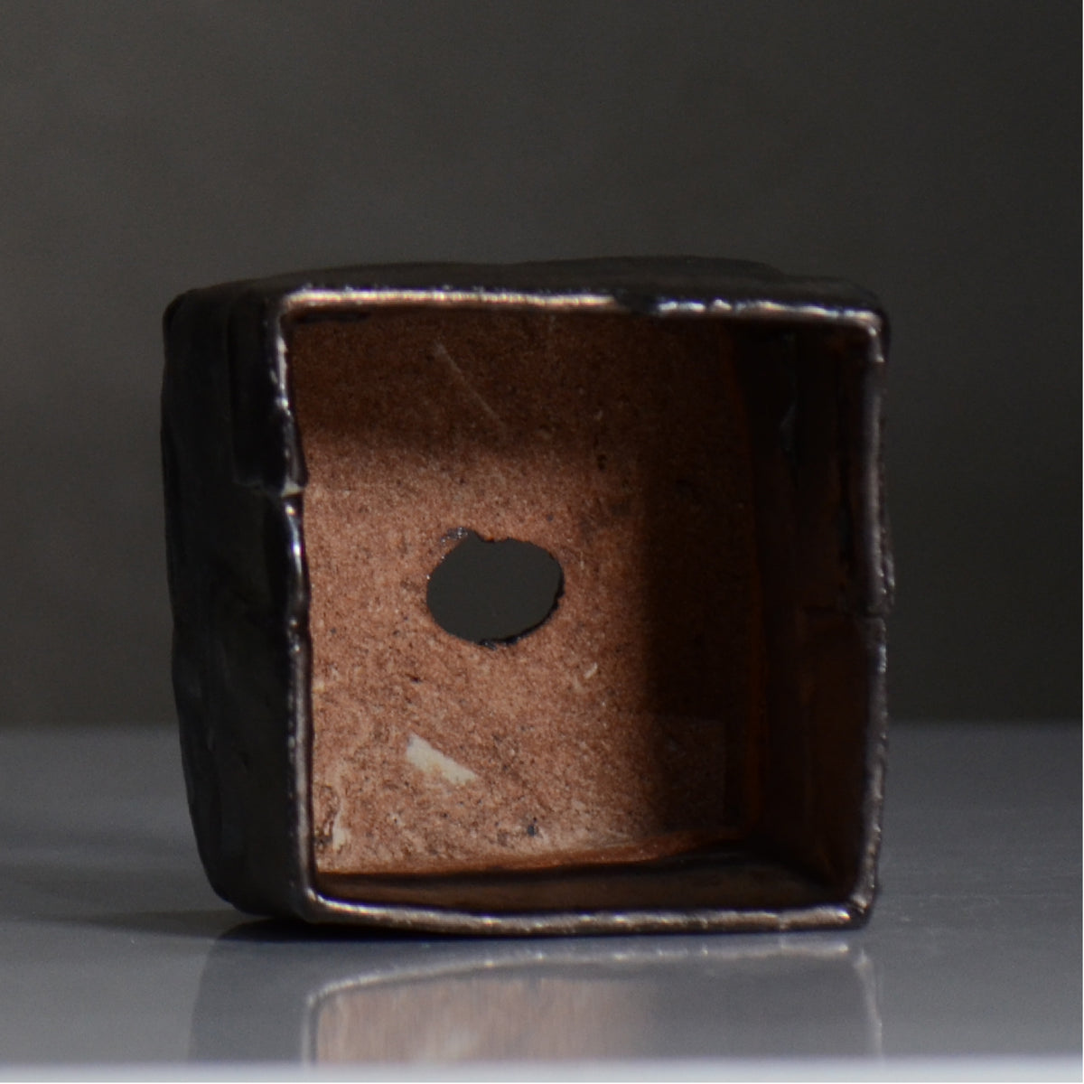 川合 牧人 / cubeブロンズ / mk2_cb09_s / 約φ9.5cm / 植木鉢