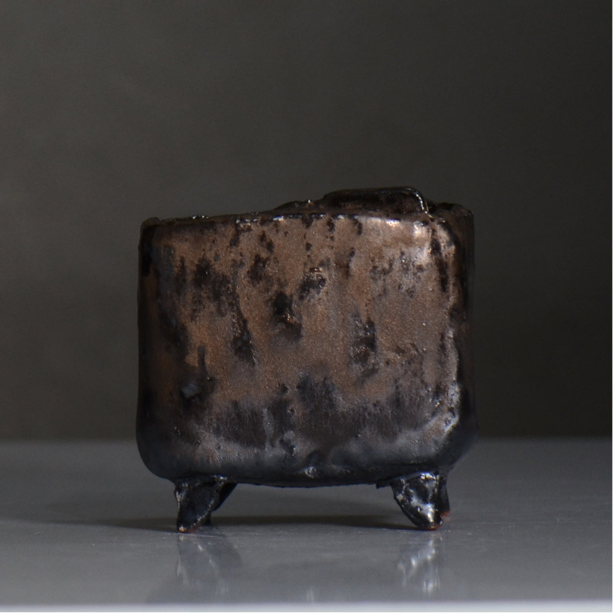 川合 牧人 / cube ブロンズ / mk2_cb11_s / 約φ10.3cm / 植木鉢