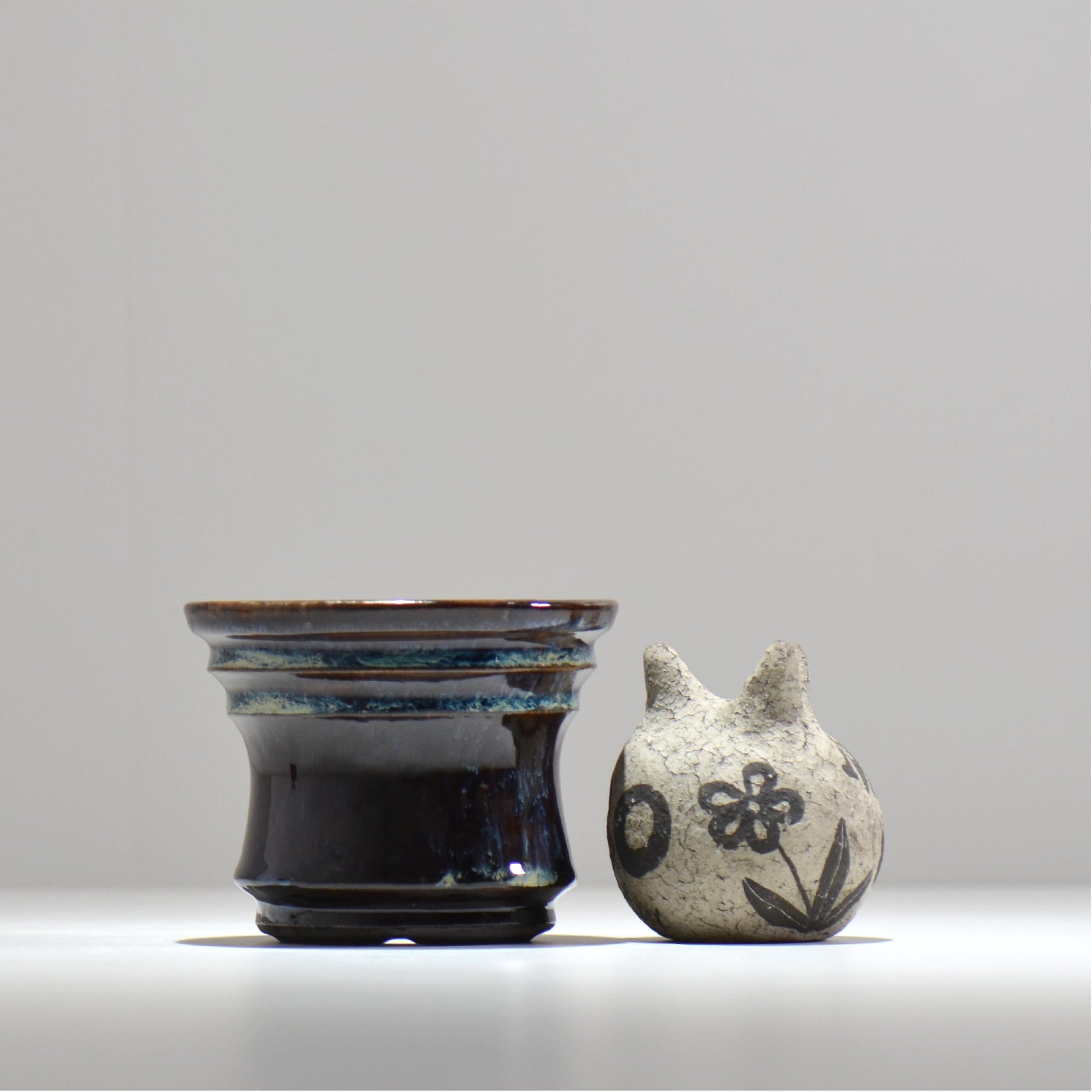 ヒノモトナツミ / 縁-ふち- / hn06_fc05_s / 約φ12cm / 植木鉢