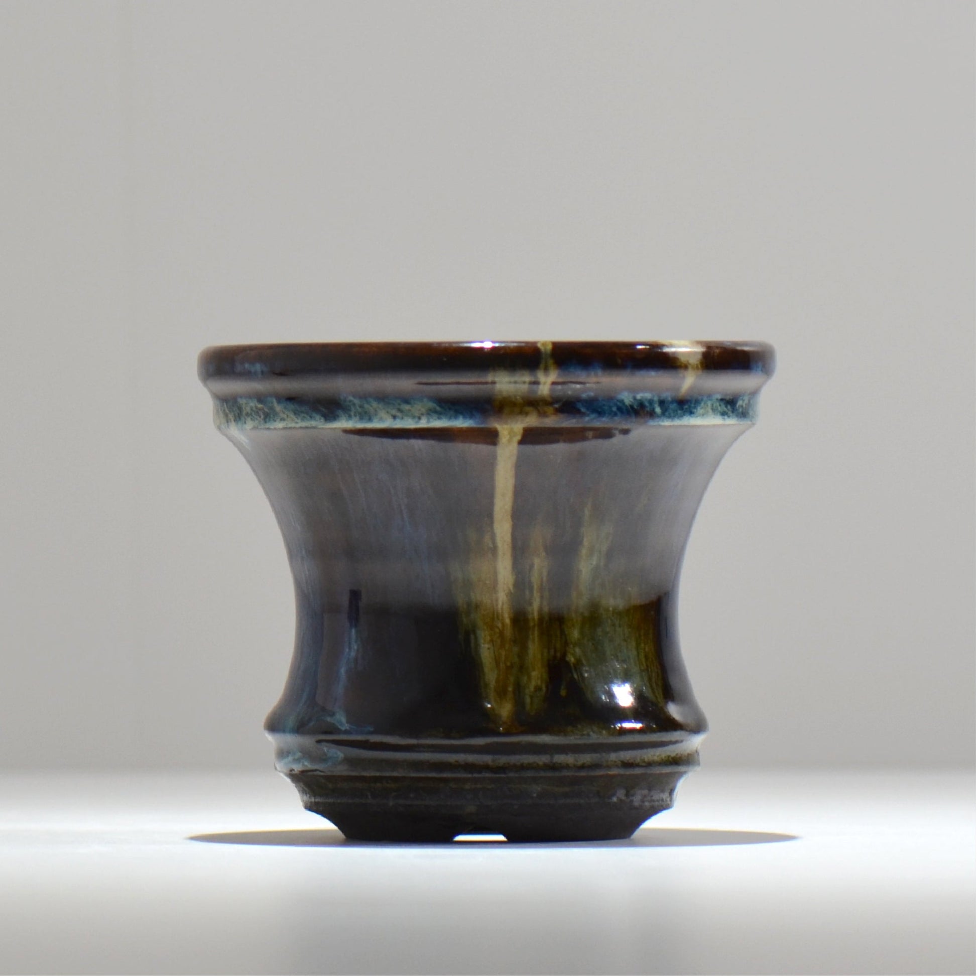 ヒノモトナツミ / 縁-ふち- / hn02_fc11_m / 約φ12.6cm / 植木鉢