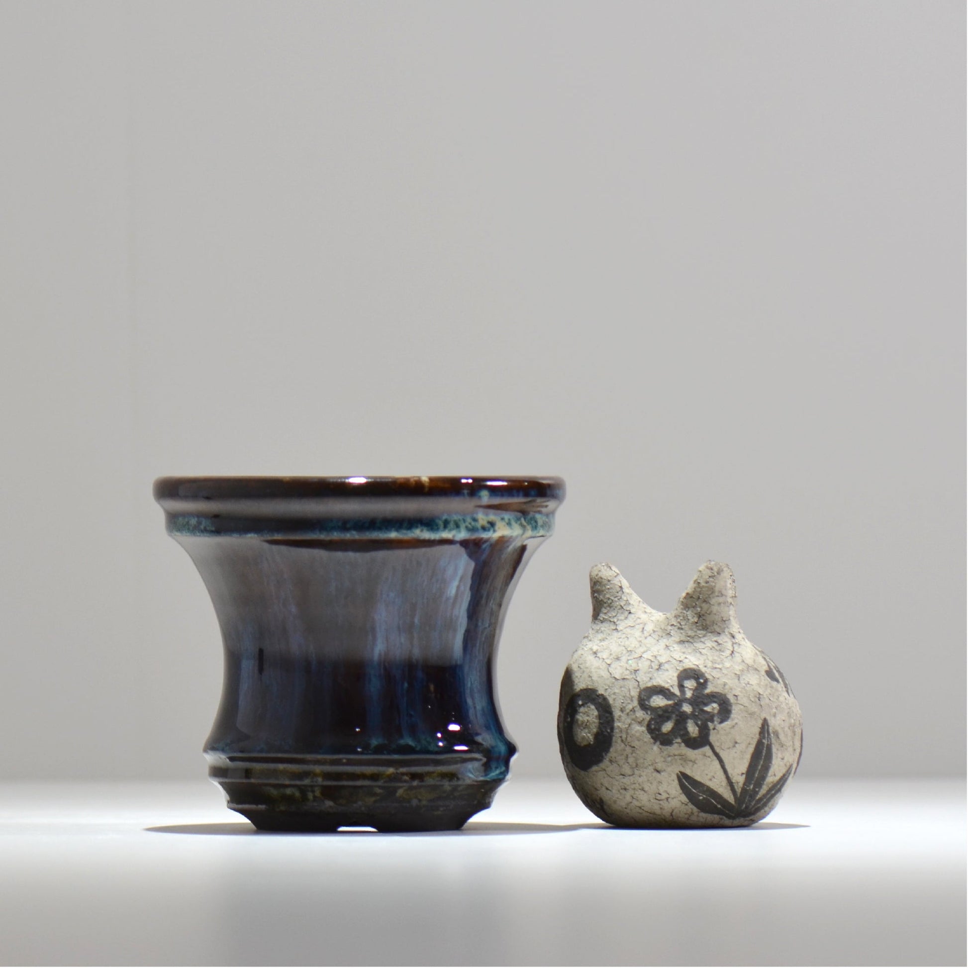 ヒノモトナツミ / 縁-ふち- / hn02_fc11_m / 約φ12.6cm / 植木鉢