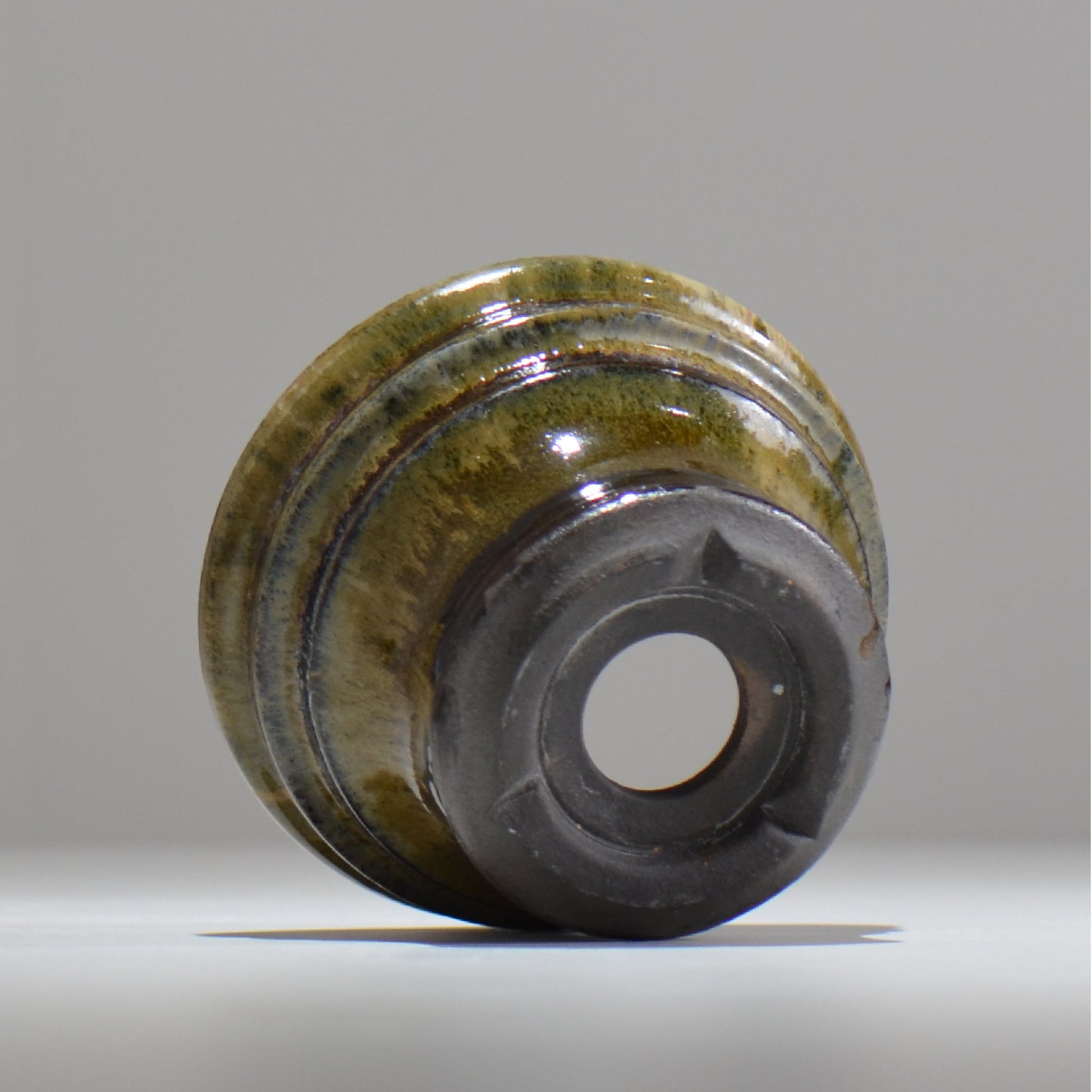 ヒノモトナツミ / 鈍-にび- / hn02_nb02_s / 約φ11.7cm / 植木鉢