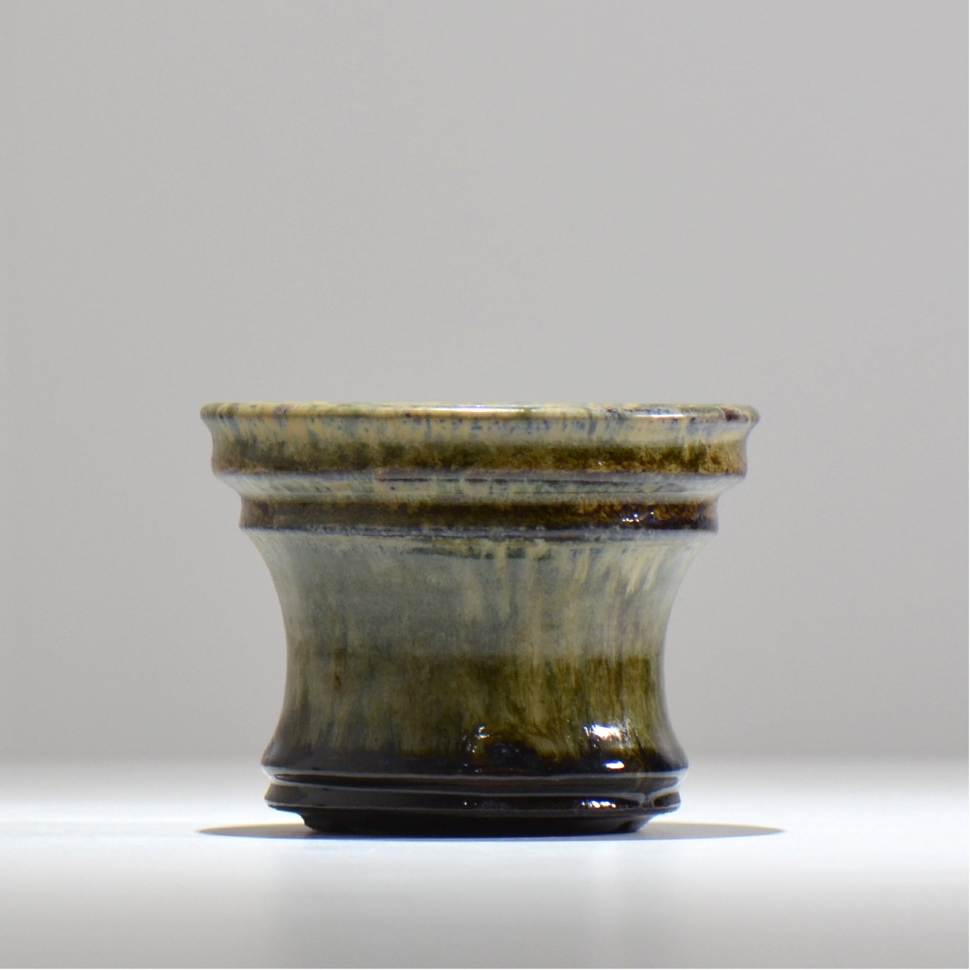 ヒノモトナツミ / 鈍-にび- / hn02_nb03_s / 約φ11.7cm / 植木鉢
