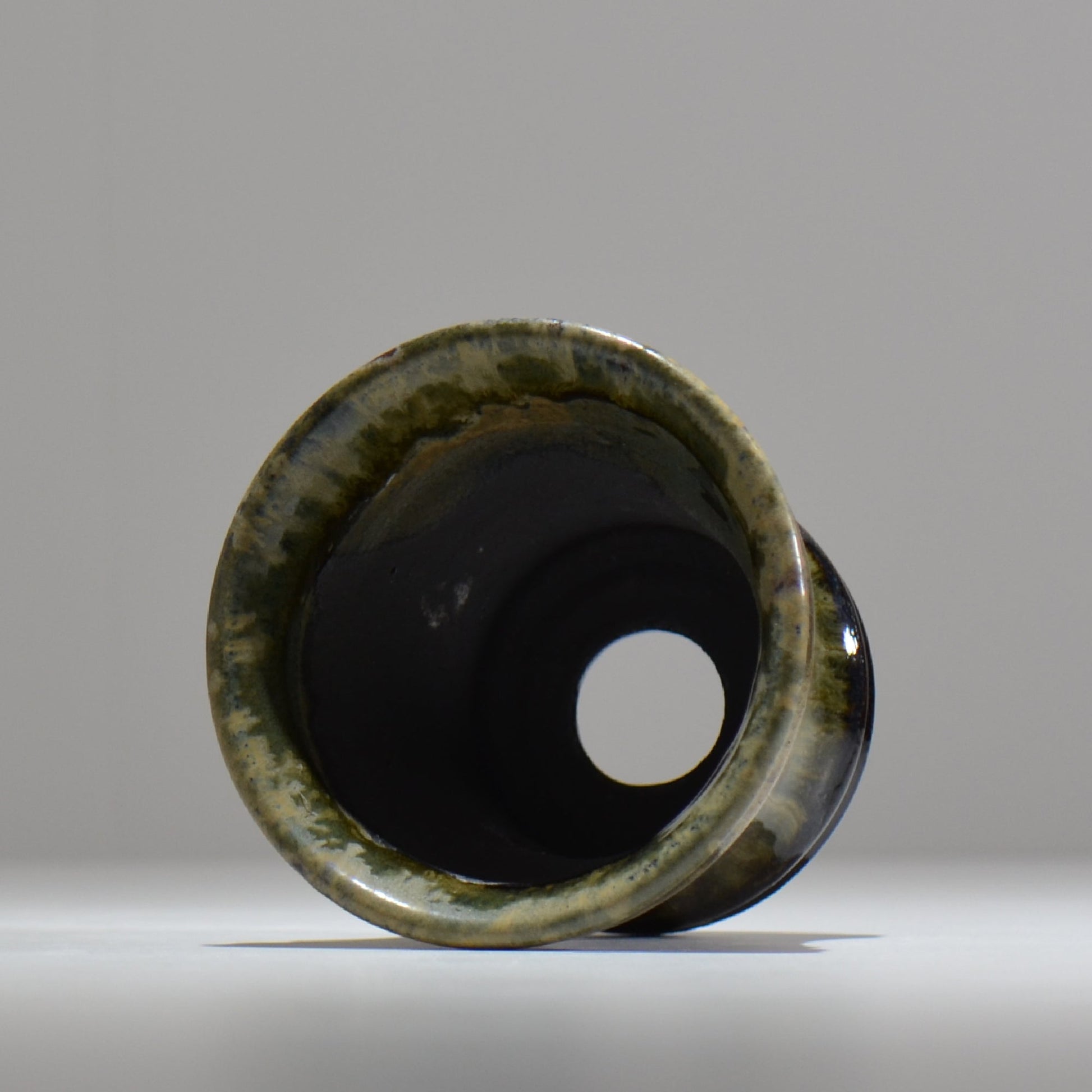 ヒノモトナツミ / 鈍-にび- / hn02_nb03_s / 約φ11.7cm / 植木鉢