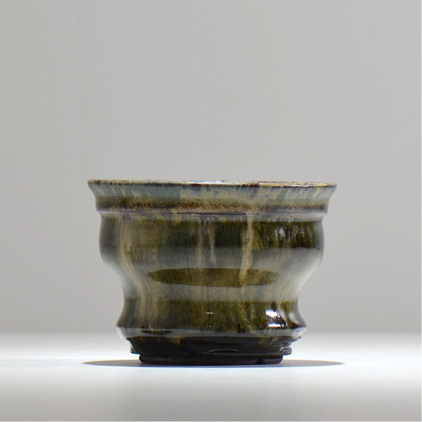 ヒノモトナツミ / 鈍-にび- / hn02_nb09_m / 約φ12.5cm / 植木鉢