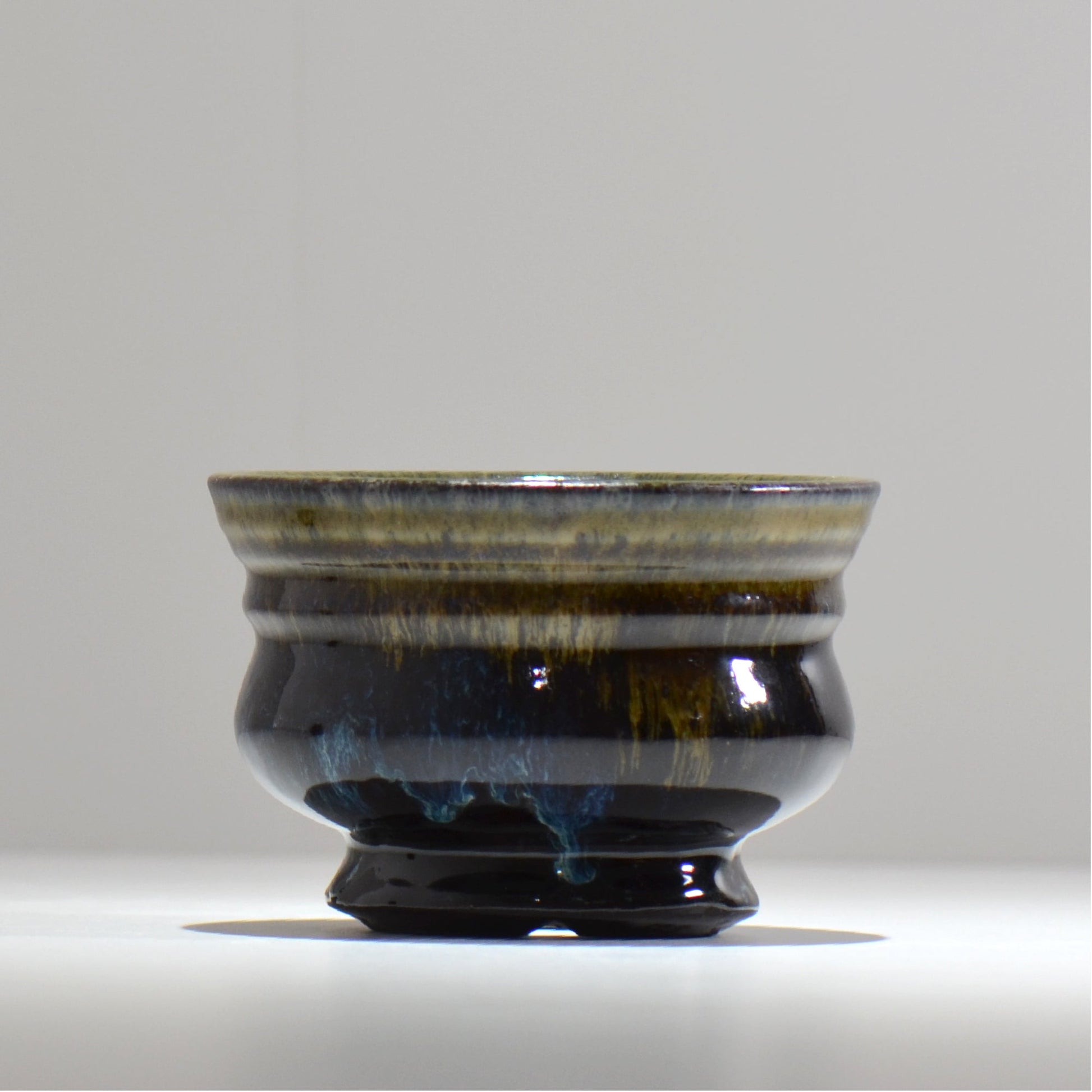 ヒノモトナツミ / 鈍-にび- / hn02_nb12_m / 約φ13.5cm / 植木鉢