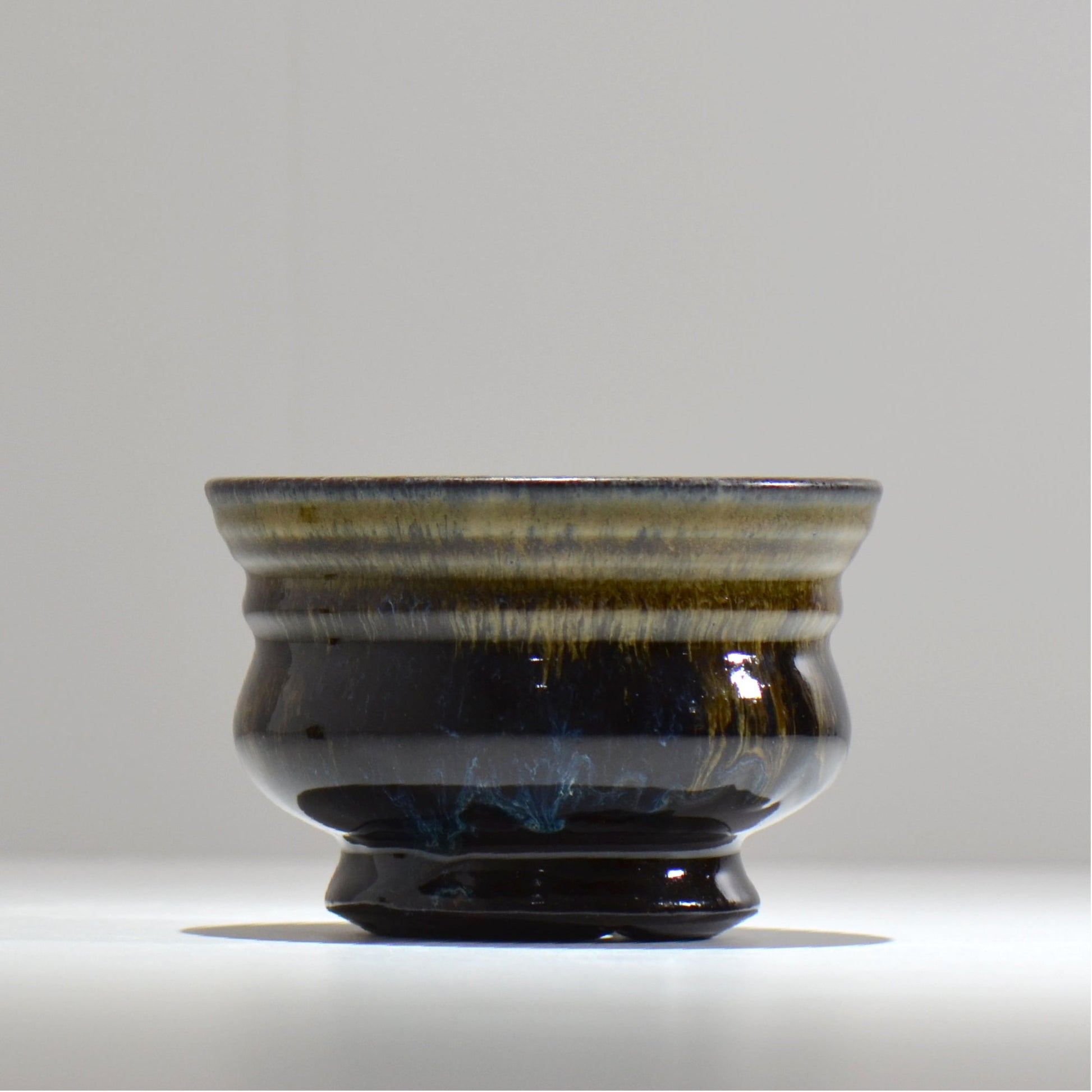 ヒノモトナツミ / 鈍-にび- / hn02_nb12_m / 約φ13.5cm / 植木鉢