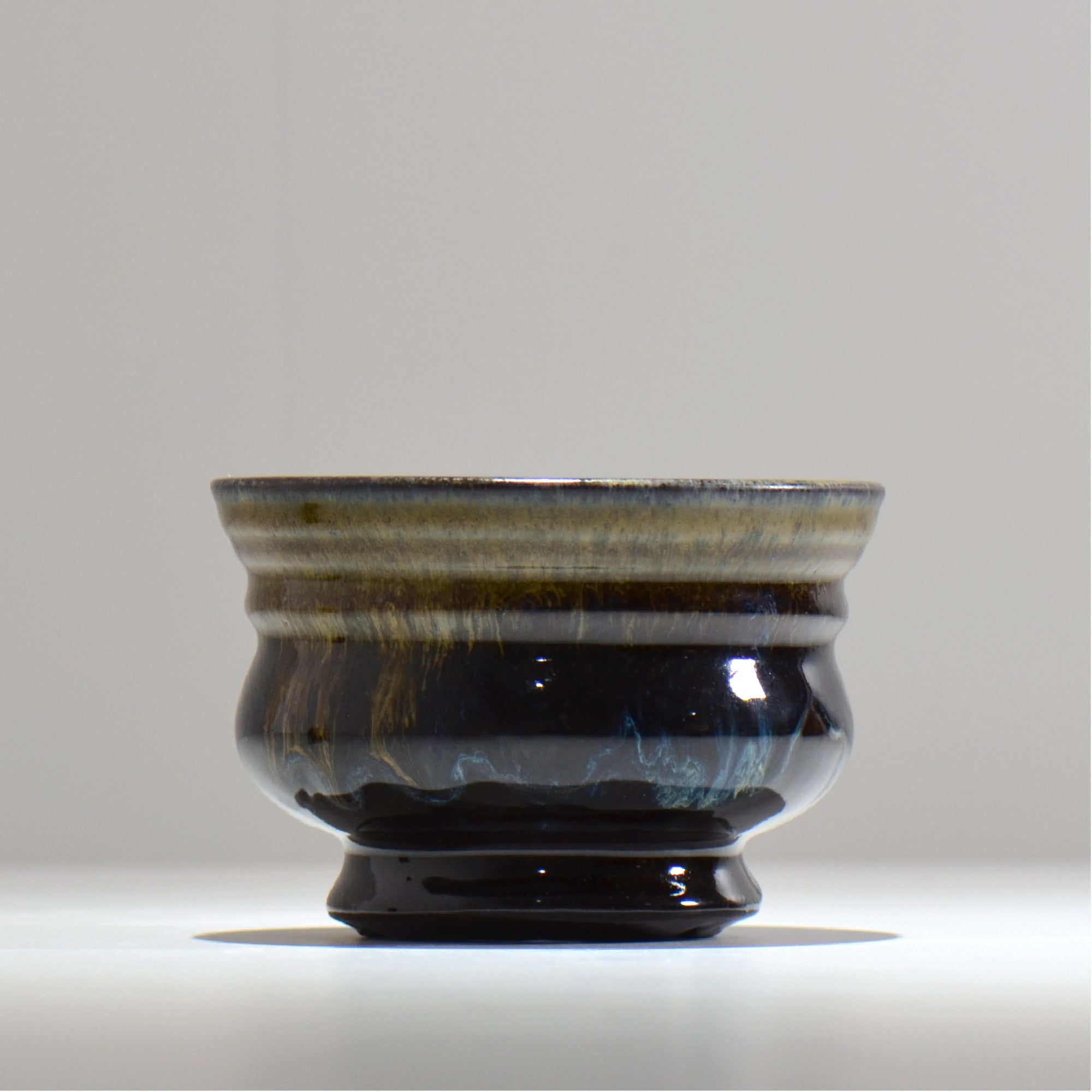 ヒノモトナツミ / 鈍-にび- / hn02_nb12_m / 約φ13.5cm / 植木鉢