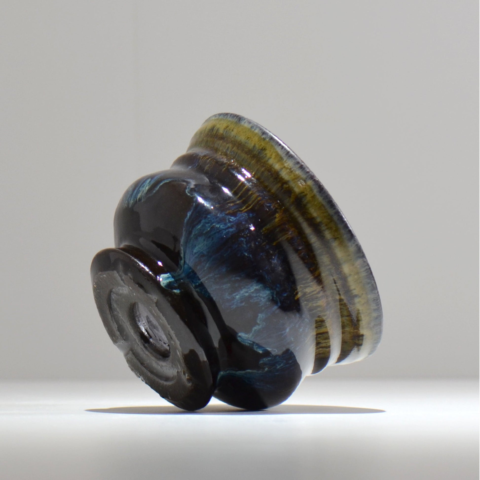 ヒノモトナツミ / 鈍-にび- / hn02_nb12_m / 約φ13.5cm / 植木鉢
