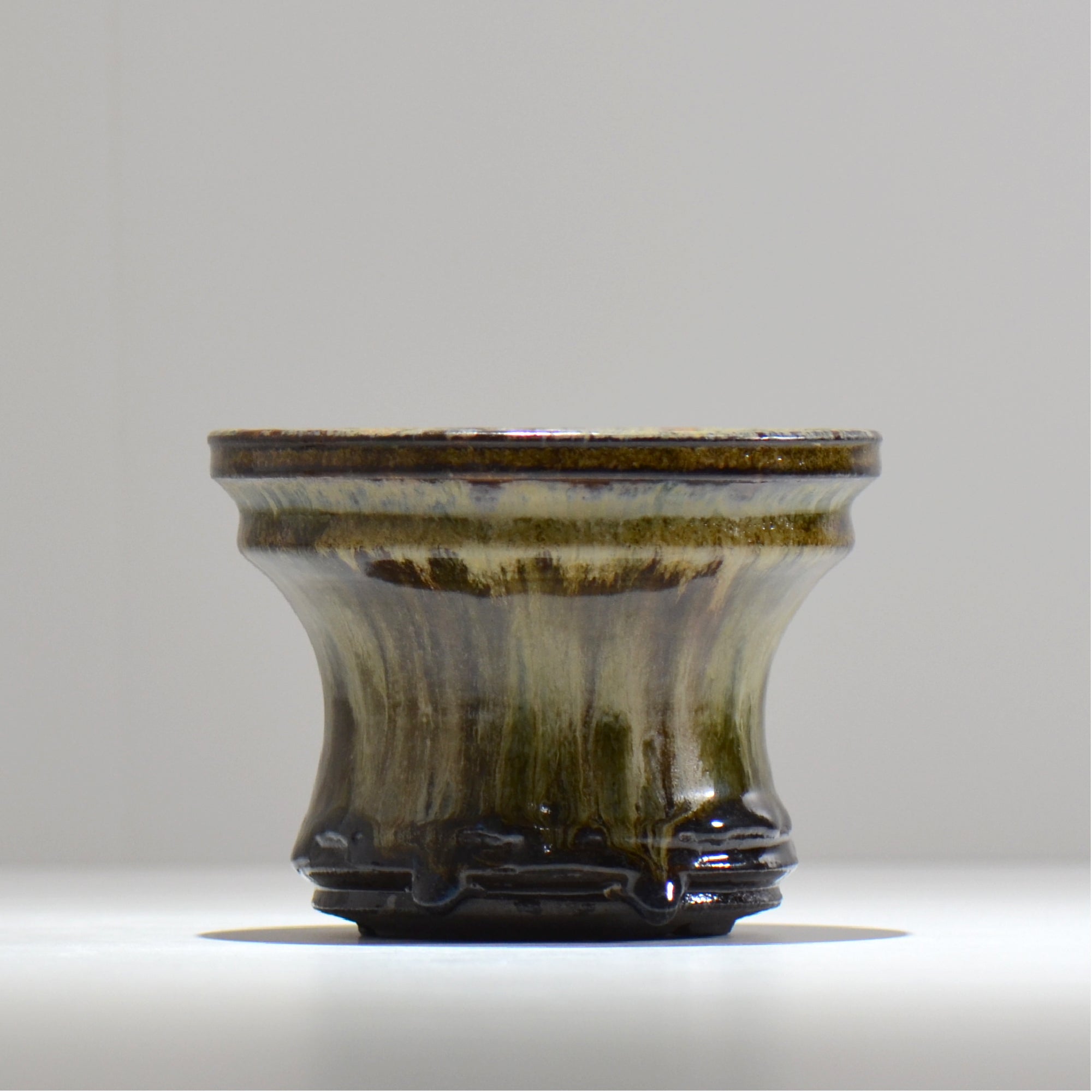 ヒノモトナツミ / 鈍-にび- / hn02_nb15_m / 約φ13.3cm / 植木鉢