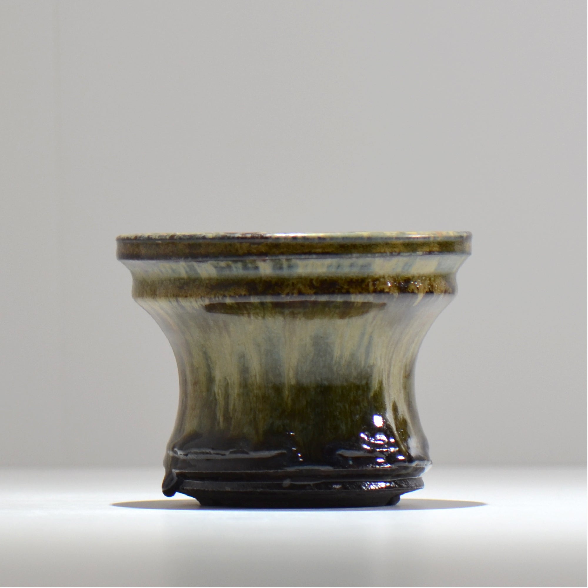 ヒノモトナツミ / 鈍-にび- / hn02_nb15_m / 約φ13.3cm / 植木鉢