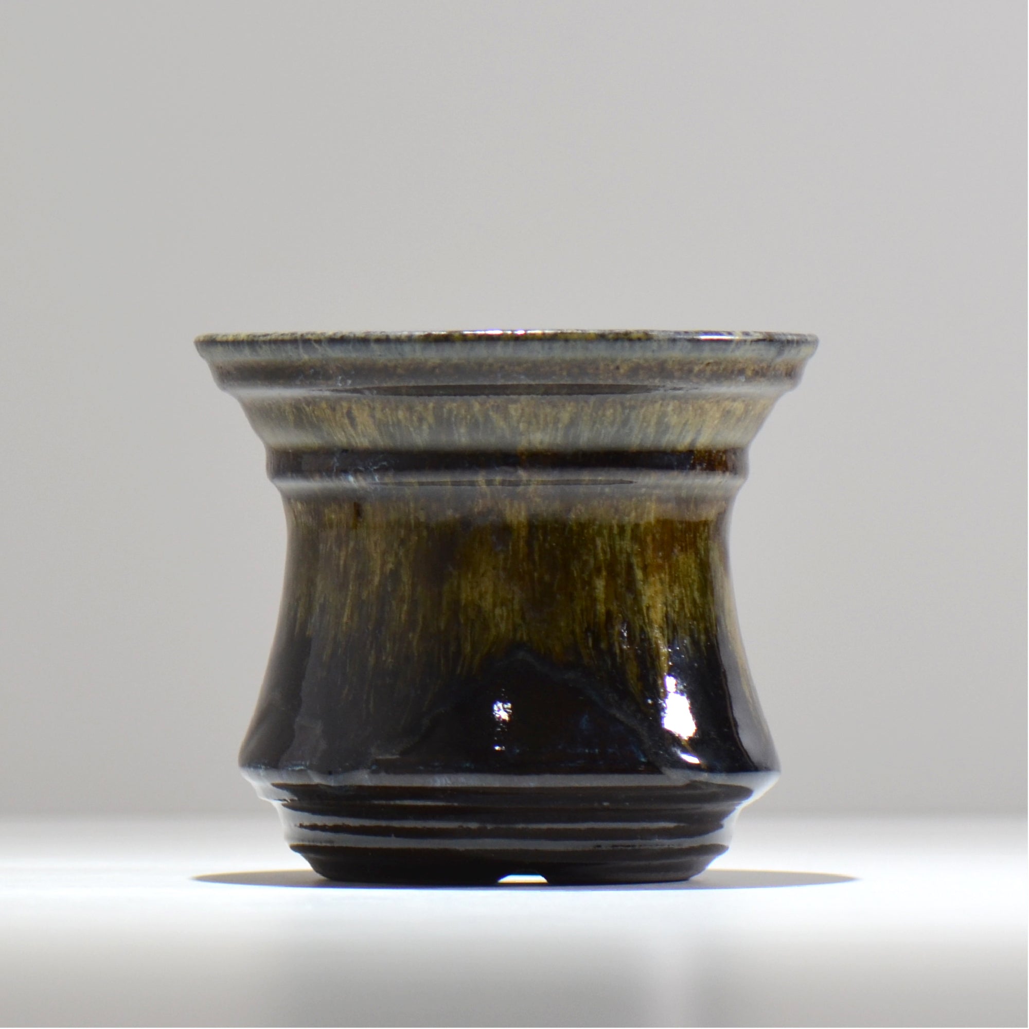 ヒノモトナツミ / 鈍-にび- / hn02_nb19_m/ 約φ13.5cm / 植木鉢