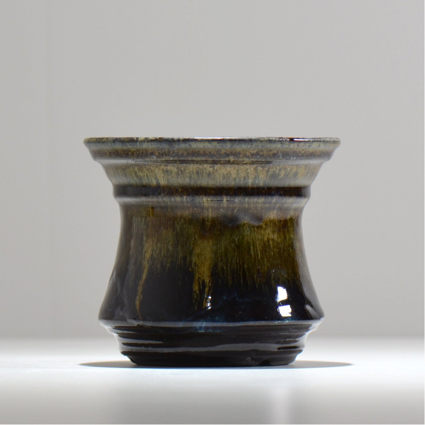 ヒノモトナツミ / 鈍-にび- / hn02_nb19_m/ 約φ13.5cm / 植木鉢