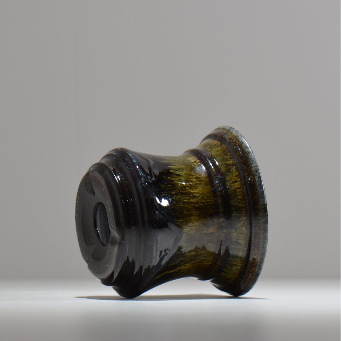 ヒノモトナツミ / 鈍-にび- / hn02_nb19_m/ 約φ13.5cm / 植木鉢