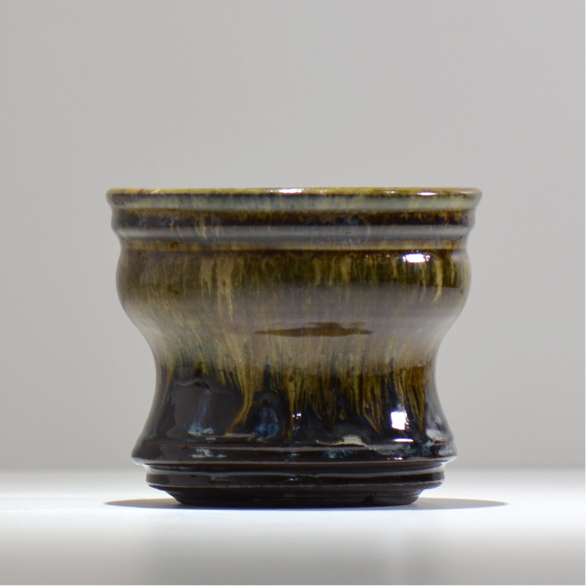 ヒノモトナツミ / 鈍-にび- / hn02_nb25_l / 約φ15.2cm / 植木鉢