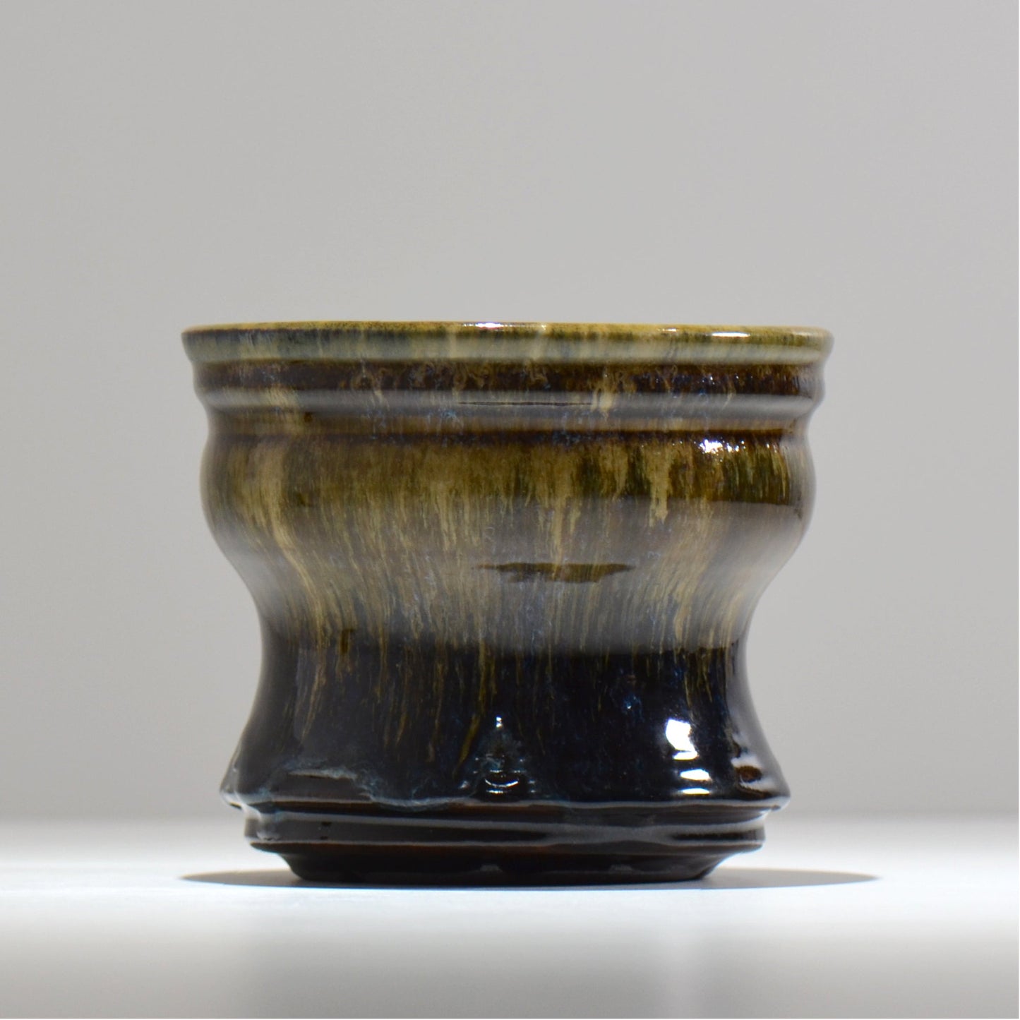 ヒノモトナツミ / 鈍-にび- / hn02_nb25_l / 約φ15.2cm / 植木鉢