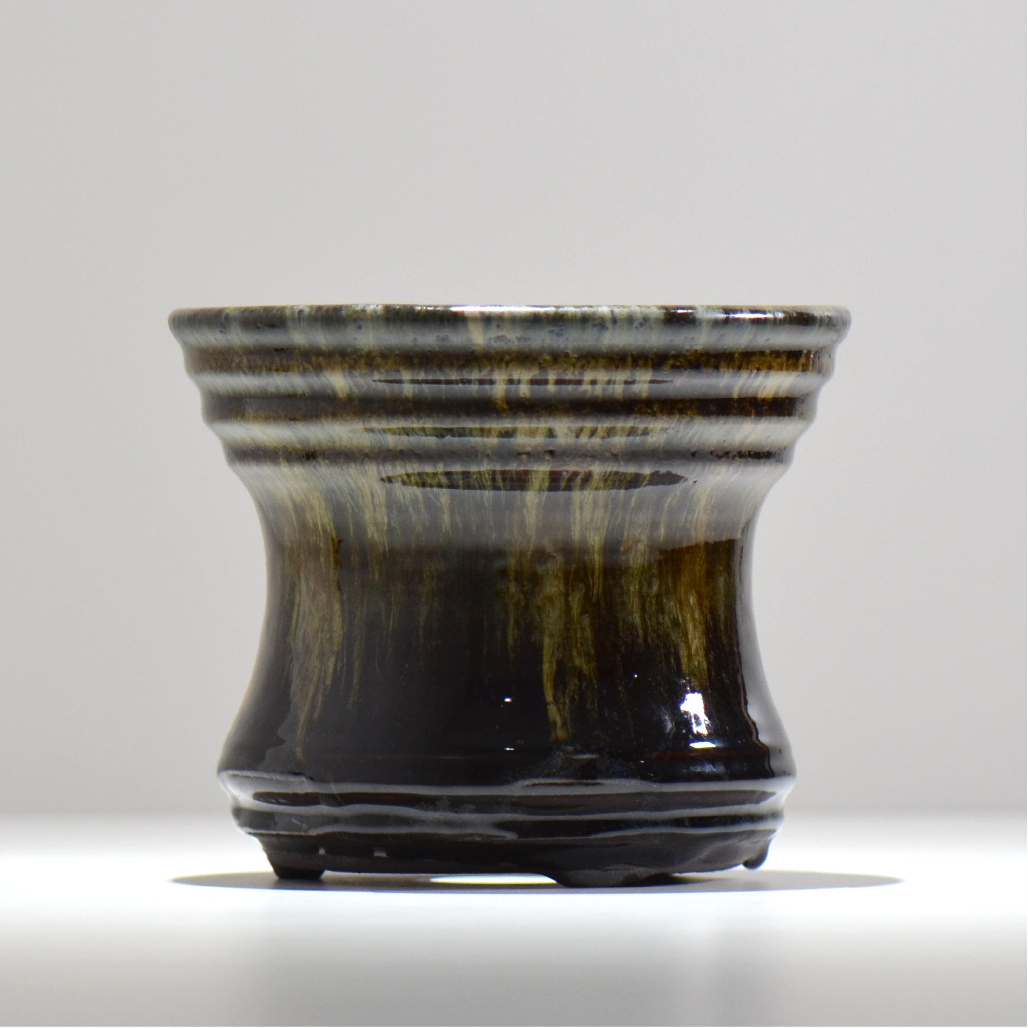 ヒノモトナツミ / 鈍-にび- / hn02_nb27_l / 約φ16cm / 植木鉢