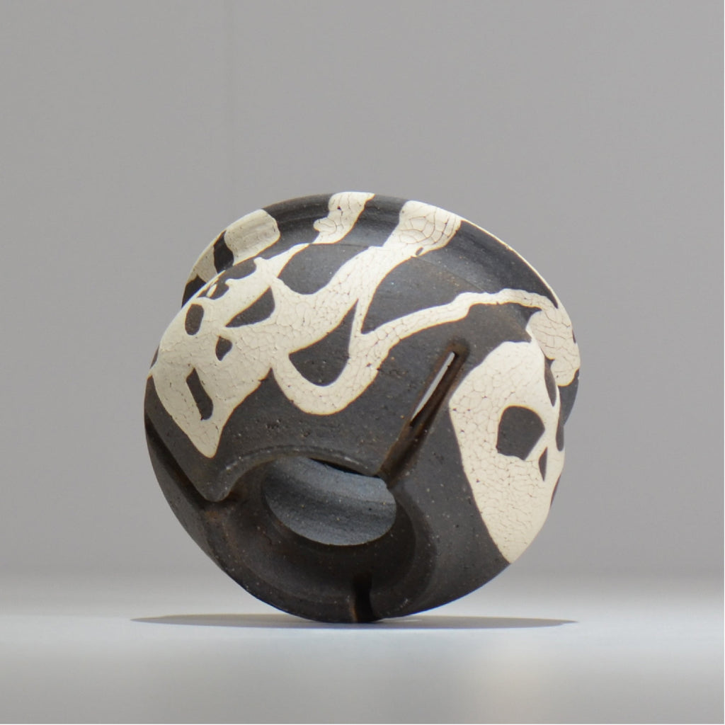 沼野 秀章 / 黒二白 / S / nh2_bwh02_s / 約φ10.9cm / 植木鉢