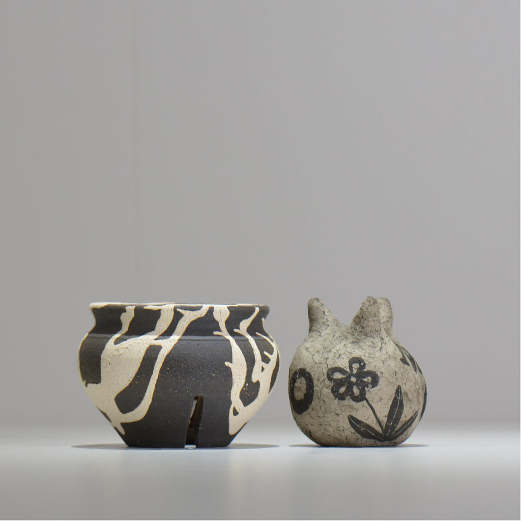 沼野 秀章 / 黒二白 / S / nh2_bwh03_s / 約φ11.2cm / 植木鉢