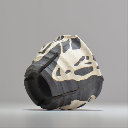 沼野 秀章 / 黒二白 / S / nh2_bwh04_s / 約φ11.8cm / 植木鉢