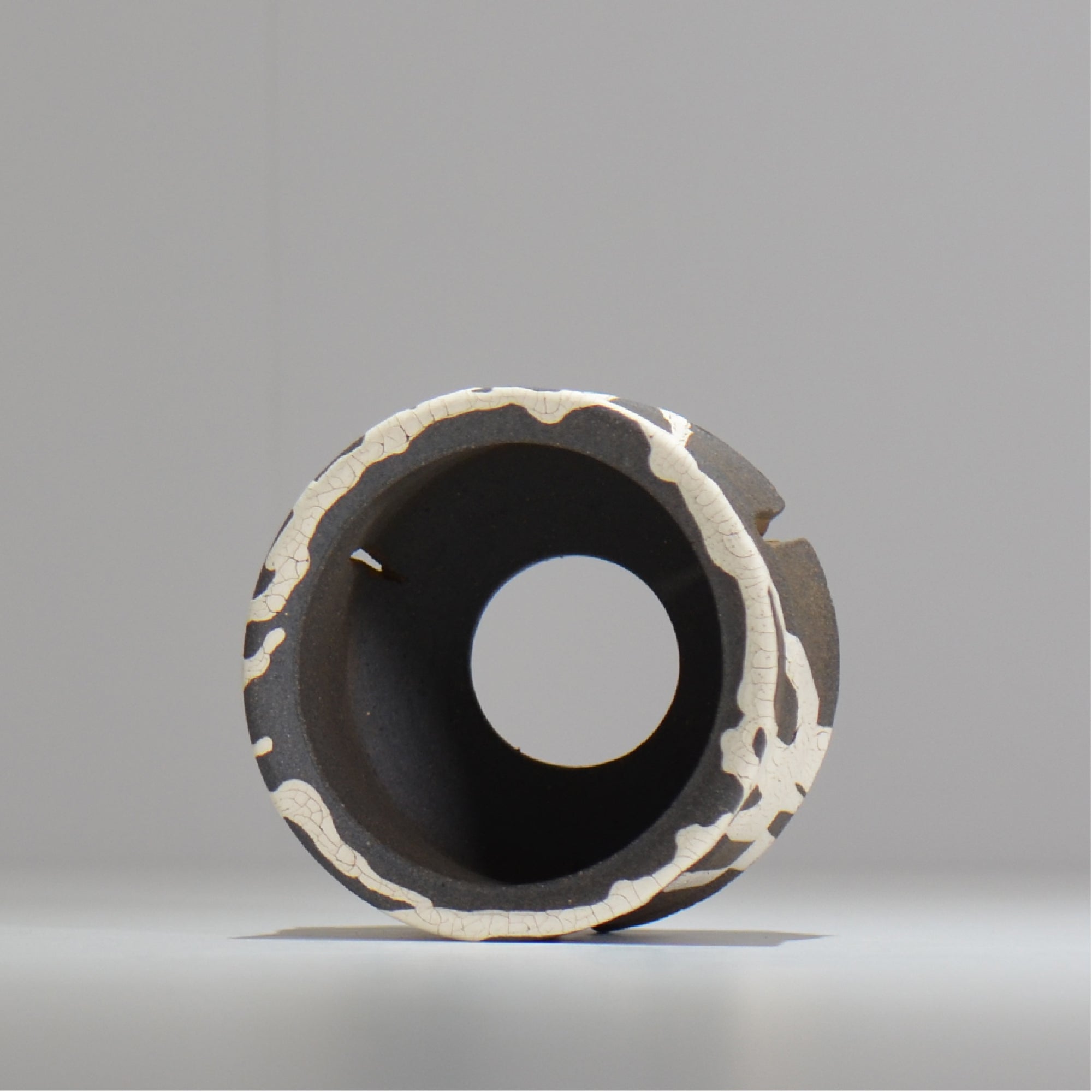 沼野 秀章 / 黒二白 / S / nh2_bwh06_s / 約φ10.3cm / 植木鉢