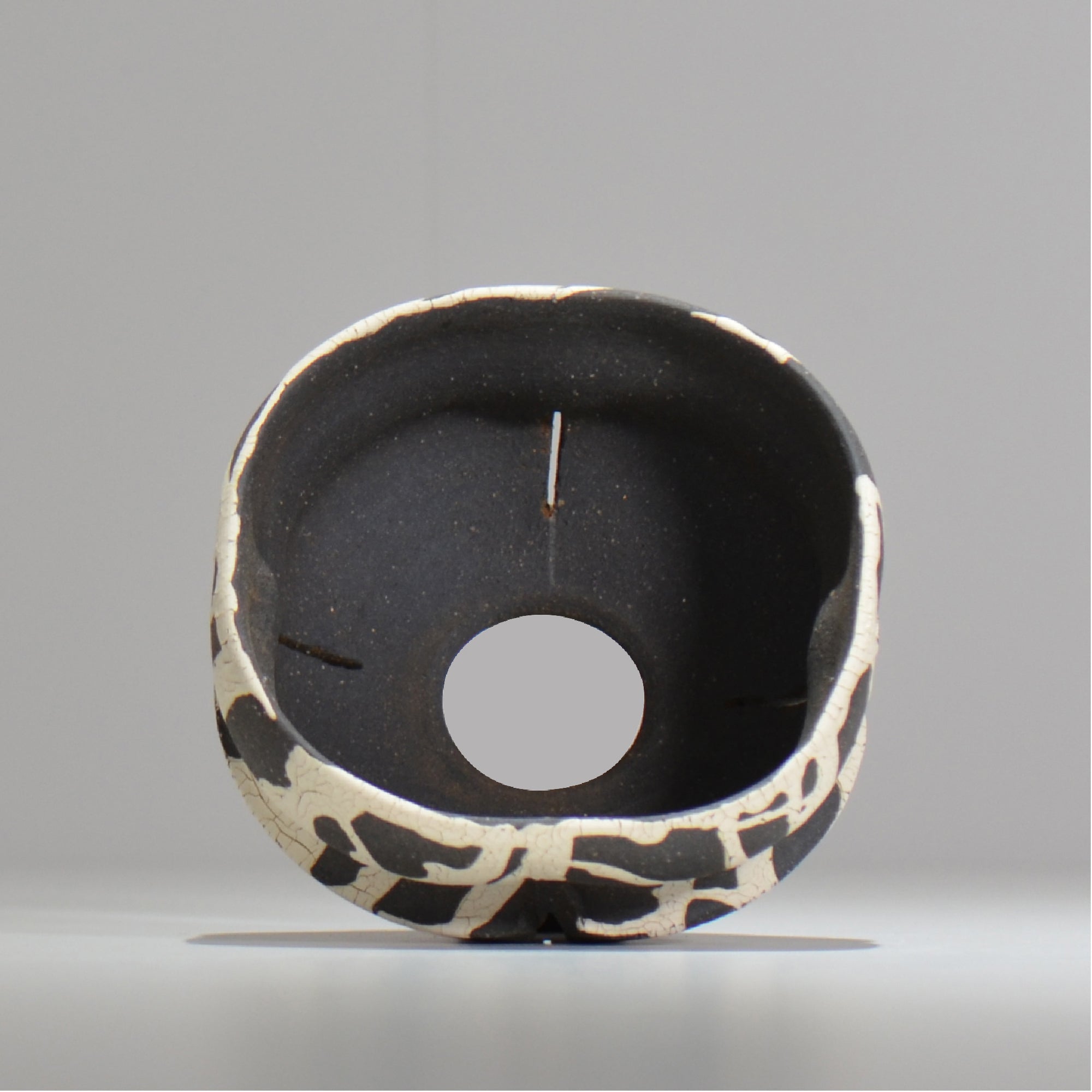 沼野 秀章 / 黒二白 / M / nh2_bwh07_m / 約φ12.3cm / 植木鉢