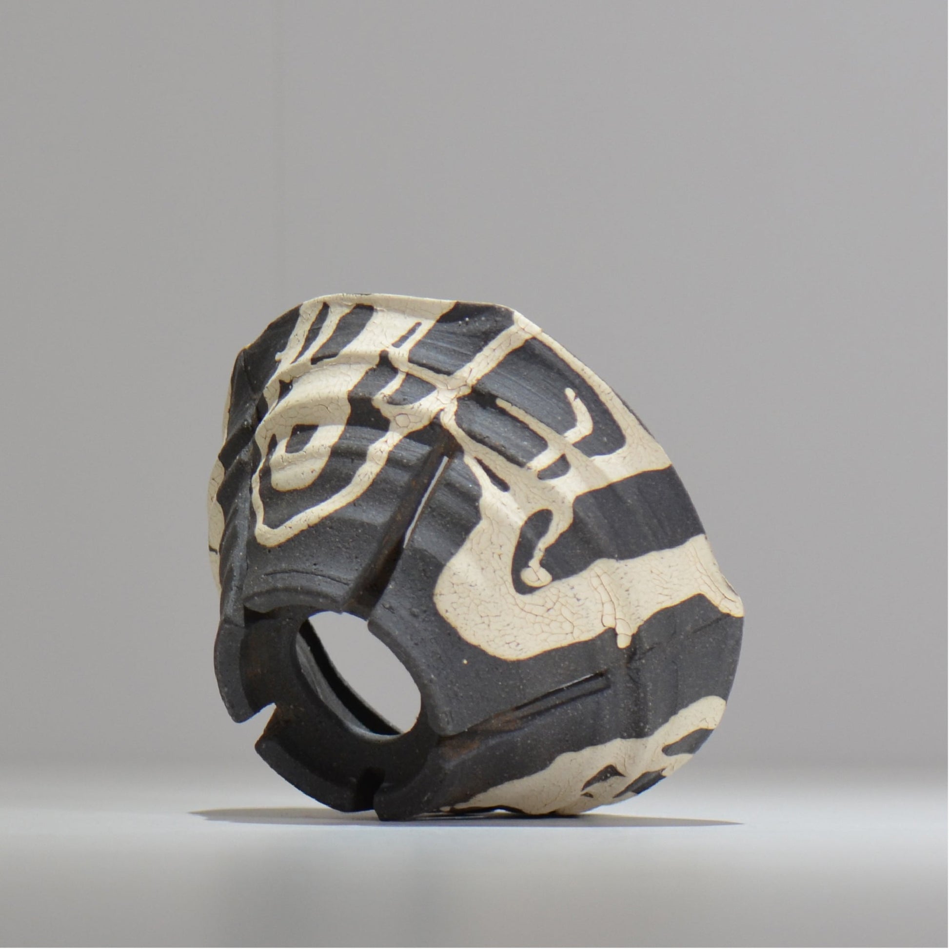 沼野 秀章 / 黒二白 / M / nh2_bwh08_m/ 約φ14.7cm / 植木鉢