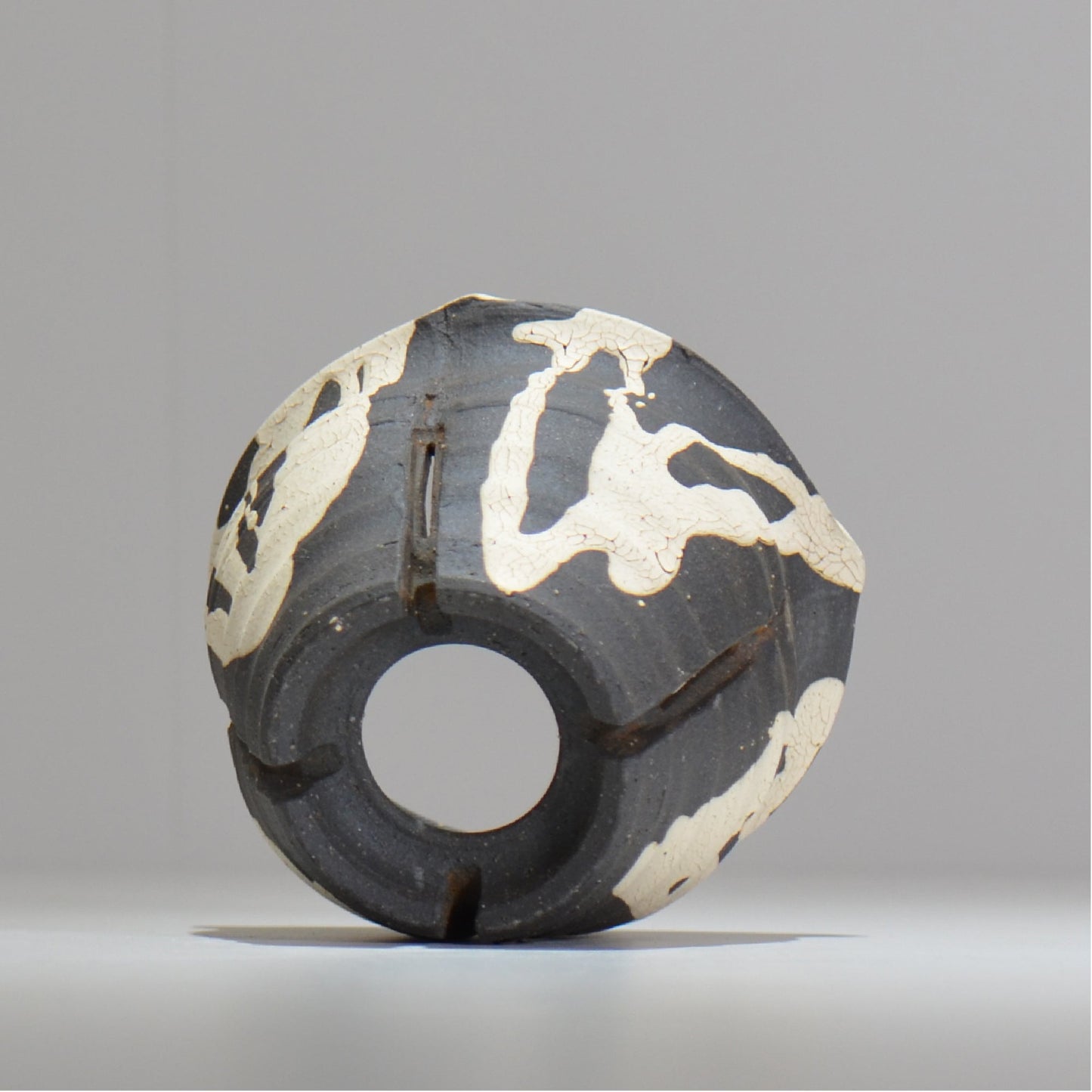沼野 秀章 / 黒二白 / M / nh2_bwh09_m/ 約φ12.5cm / 植木鉢