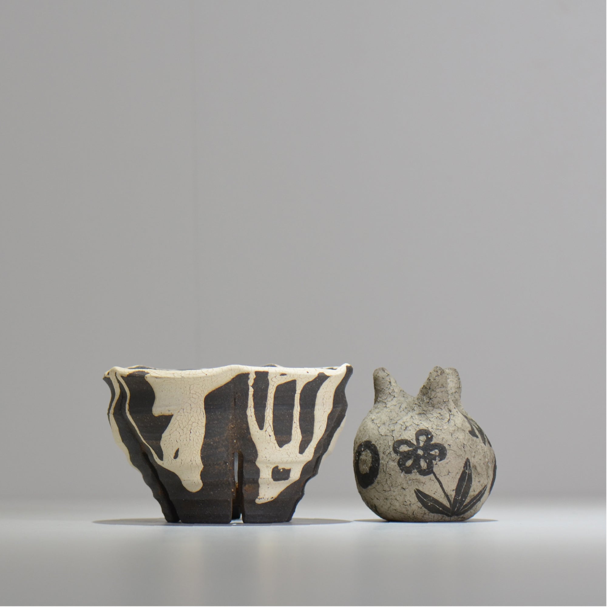 沼野 秀章 / 黒二白 / M / nh2_bwh11_m/ 約φ13.2cm / 植木鉢