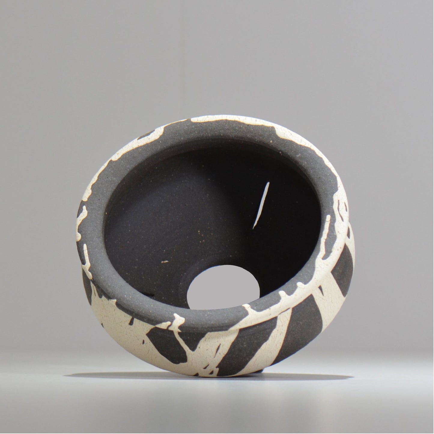 沼野 秀章 / 黒二白 / M / nh2_bwh13_m/ 約φ15cm / 植木鉢