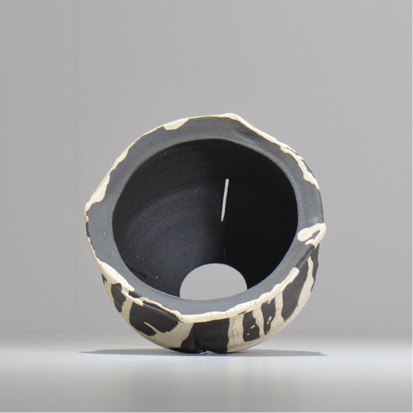 沼野 秀章 / 黒二白 / M / nh2_bwh14_m/ 約φ14.5cm / 植木鉢