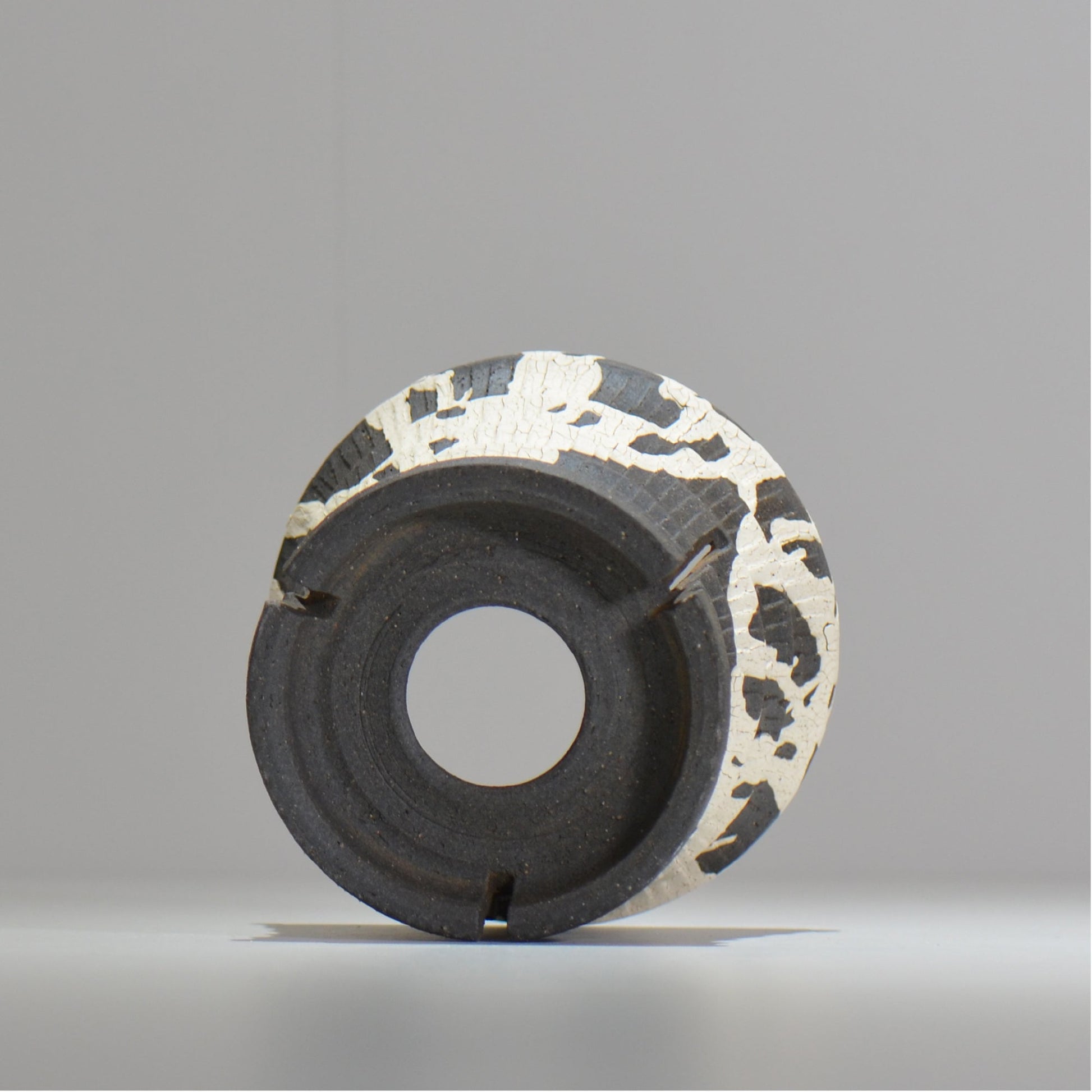 沼野 秀章 / 黒二白 / M / nh2_bwh18_m/ 約φ13.5cm / 植木鉢