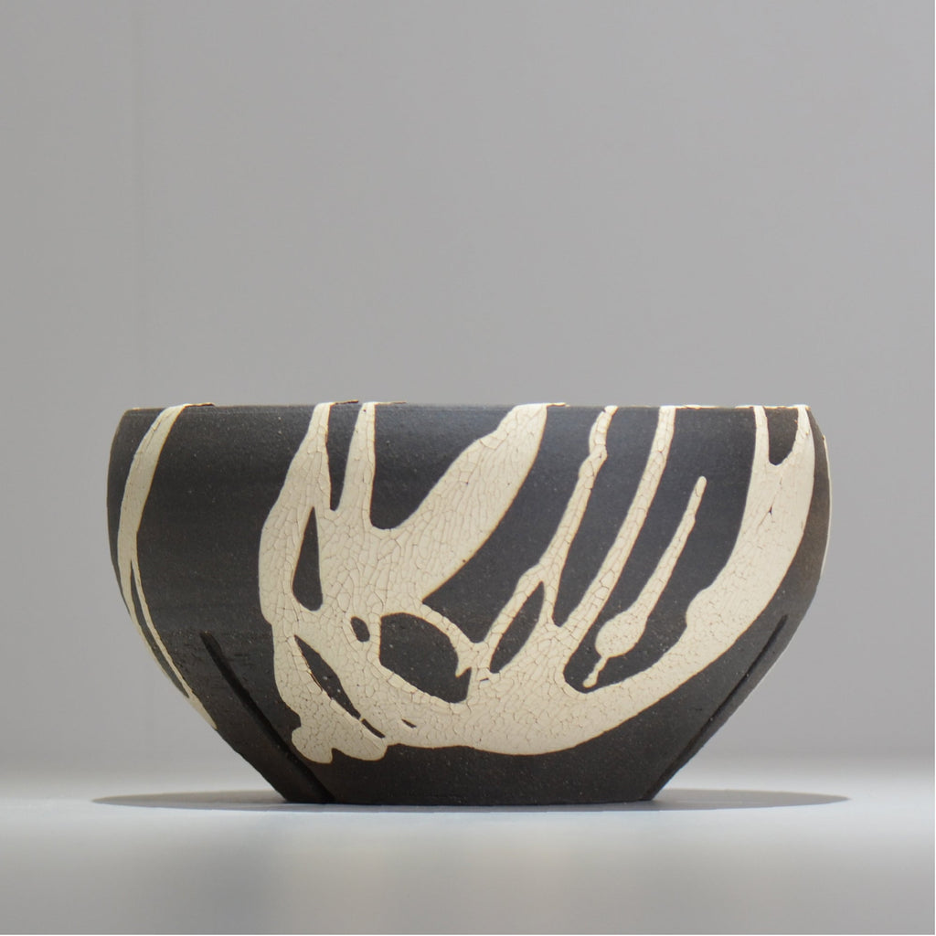 沼野 秀章 / 黒二白 / XL / nh2_bwh22_xl/ 約φ19cm / 植木鉢