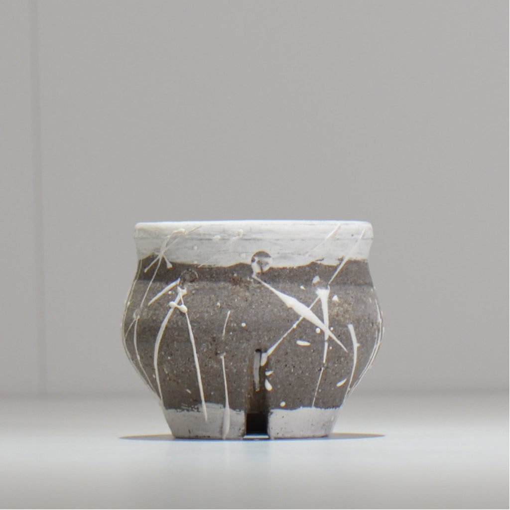 沼野 秀章 / 黒二白 /  nh3_bwh01_m / 約φ6.8cm / 植木鉢