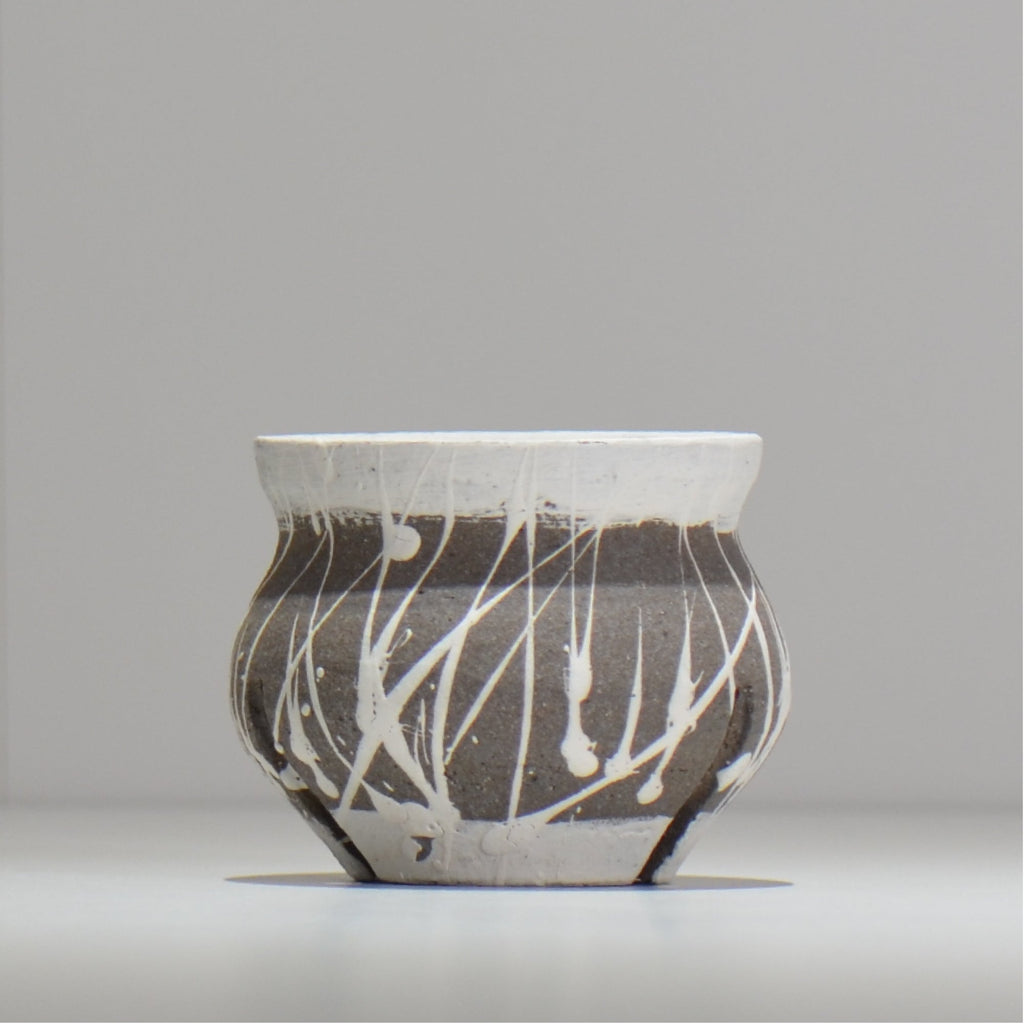 沼野 秀章 / 黒二白 / nh3_bwh05_xs / 約φ8cm / 植木鉢