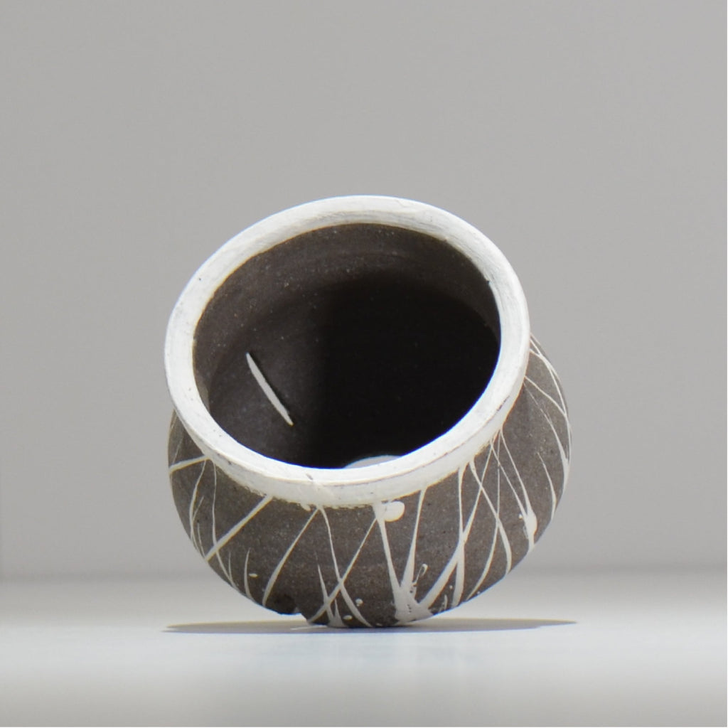 沼野 秀章 / 黒二白 / nh3_bwh05_xs / 約φ8cm / 植木鉢