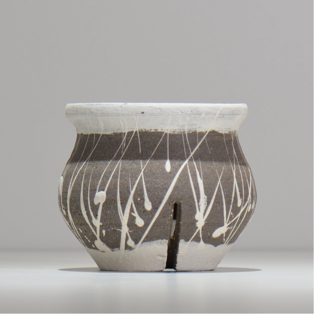 沼野 秀章 / 黒二白 /  nh3_bwh06_s / 約φ12cm / 植木鉢